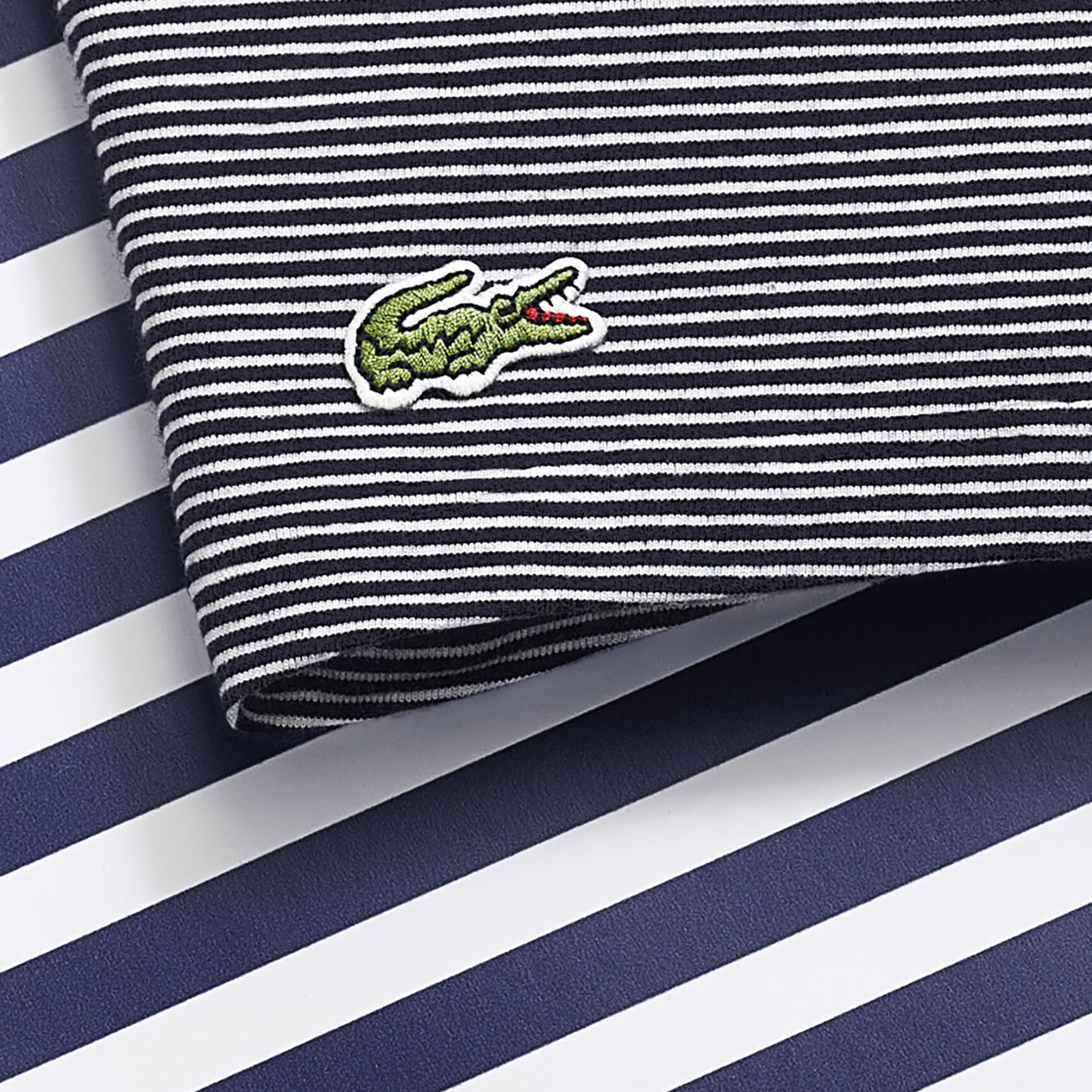 طقم بوكسر بحزام خصر بثلاثة ألوان وشعار الماركة، 3 قطع Pack Of 3 Iconic Trunks With Three-Tone Waistband - 5H3413-00-525