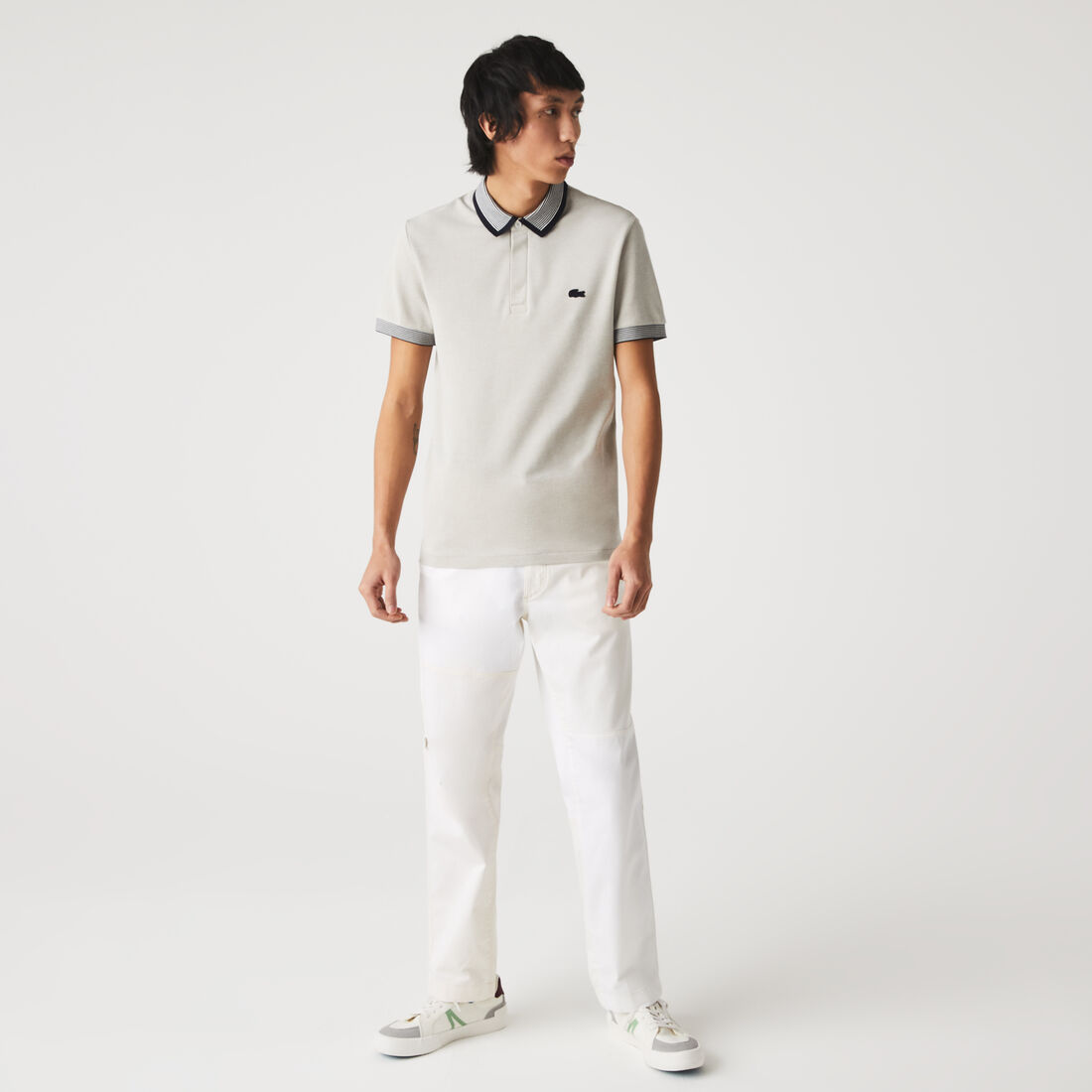 تيشيرت بولو لاكوست قطن بقصة عادية وحواف مخططة للرجال تيشيرت بولو لاكوست قطن بقصة عادية وحواف مخططة للرجال