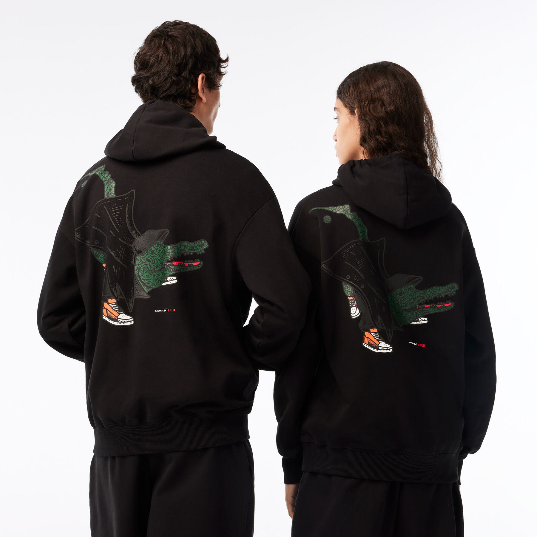 هودي بقصة فضفاضة للجنسين مجموعة Lacoste x Netflix لاكوست هودي بقصة فضفاضة للجنسين مجموعة lacoste x netflix