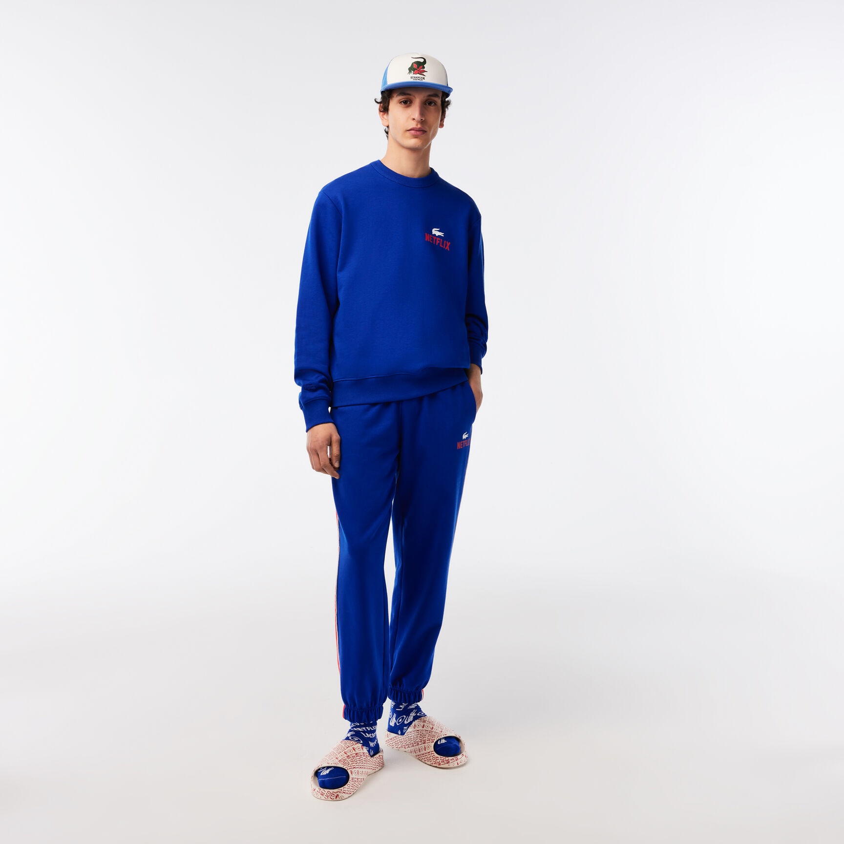 بنطال رياضي قطن عضوي للرجال مجموعة Lacoste x Netflix بنطال رياضي قطن عضوي للرجال مجموعة Lacoste x Netflix