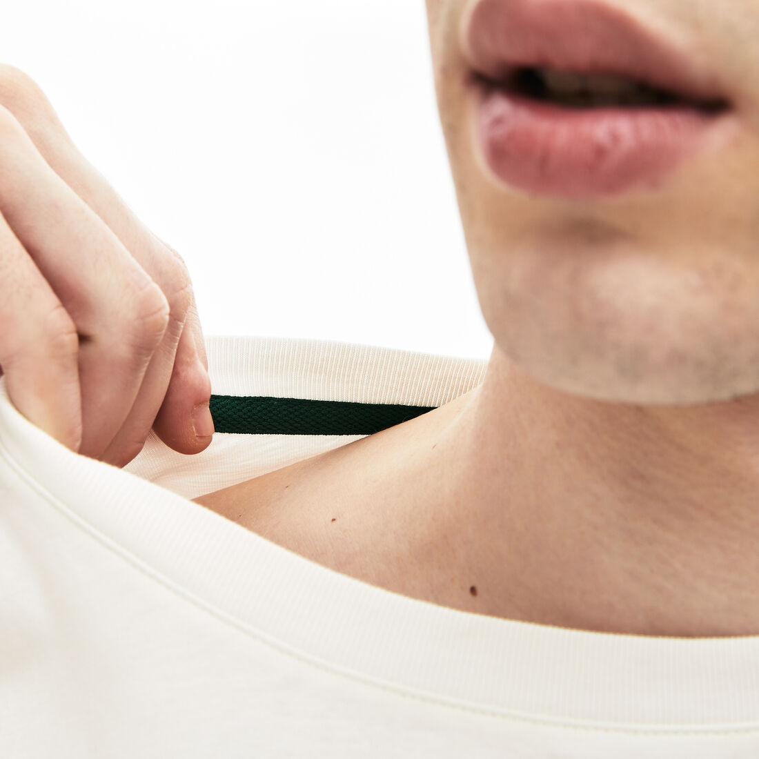 Men's Stripe Print Crew Neck T-shirt Men's Stripe Print Crew Neck T-shirt