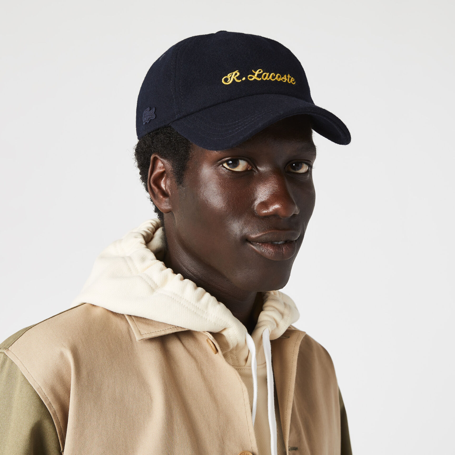 قبعة صوف مطرزة للرجال قبعة صوف مطرزة للرجال