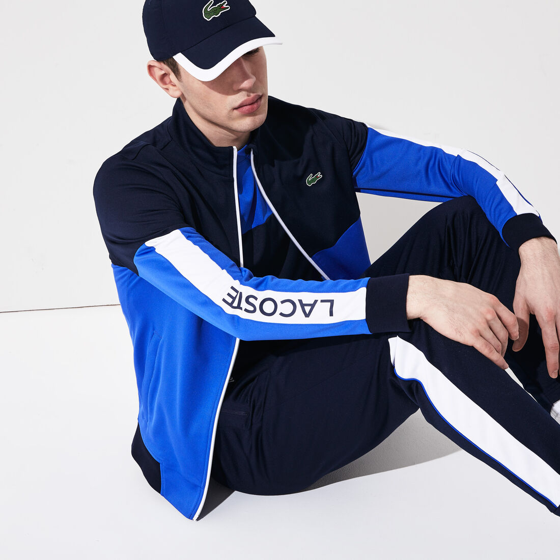 قميص ثقيل بسحاب من البيكيه المقاوم للمياه متعدد الألوان من مجموعة Lacoste SPORT للرجال