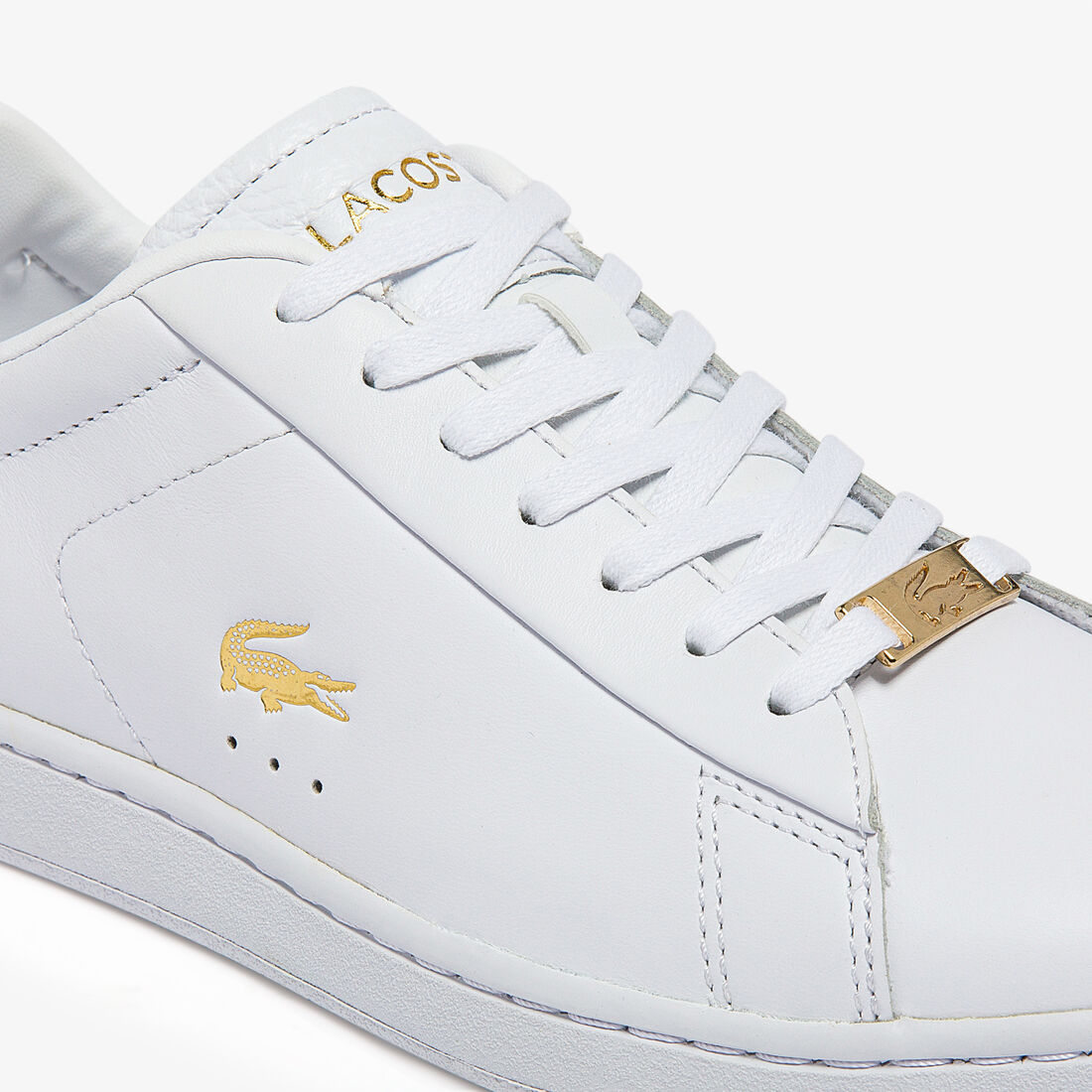 سنيكرز كارنابي جلد بنفس اللون للنساء سنيكرز كارنابي جلد بنفس اللون للنساء