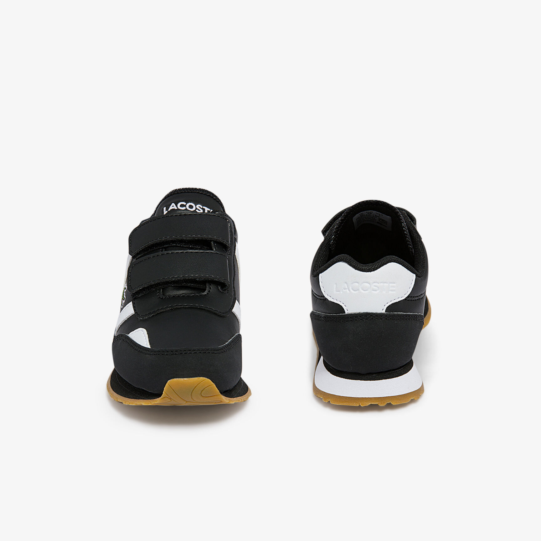 حذاء أطفال من مواد صناعية حذاء أطفال من مواد صناعية