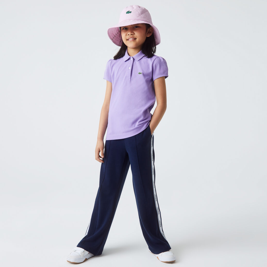 قميص بولو بيكيه بياقة مزخرفة قميص بولو بيكيه بياقة مزخرفة