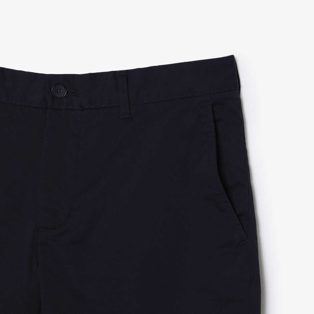 جاكيت لاكوست بنمط فيست مبطن مقاوم للماء للرجال Men's Slim Fit Stretch Cotton Bermuda Shorts - FH2647-00-HDE