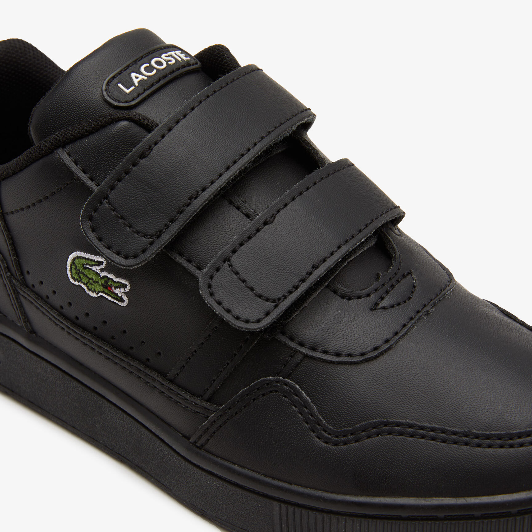 سنيكرز لاكوست تي كليب من خامات صناعية بتفاصيل ملونة للأطفال Children's Lacoste T-Clip Synthetic Color-Pop Sneakers - 44SUC0007-02H