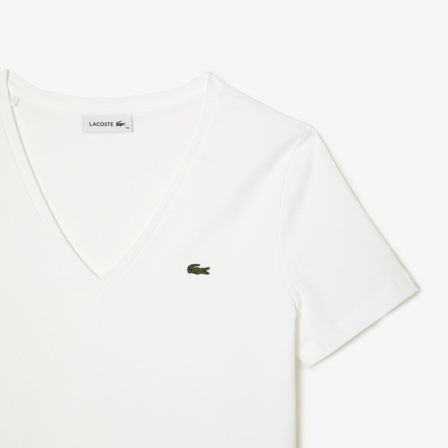تي شيرت بقصّة عادية وطبعة مميزة لكلمة Lacoste Women's V-neck Loose Fit Cotton T-shirt - TF8392-00-001