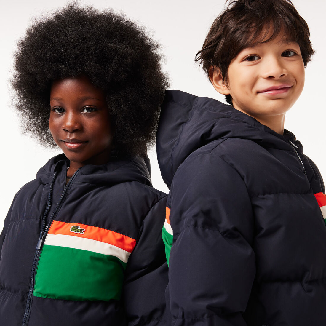 جاكيت تفتا بسحاب وجيب خارجي Contrast Stripe Hooded Puffer Jacket - BJ1247-00-KG2