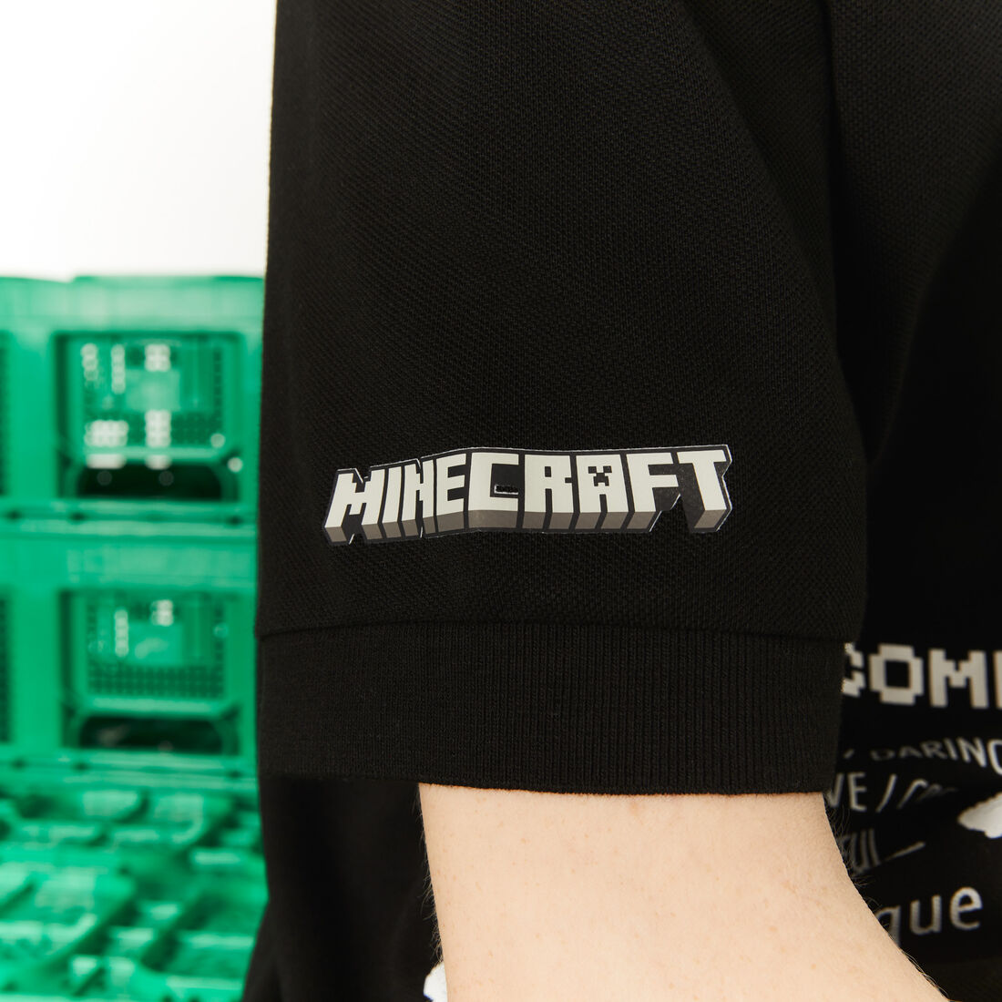 تيشيرت بولو قطن عضوي بقصة فضفاضة للرجال مجموعة Lacoste L!VE x Minecraft تيشيرت بولو قطن عضوي بقصة فضفاضة للرجال مجموعة Lacoste L!VE x Minecraft