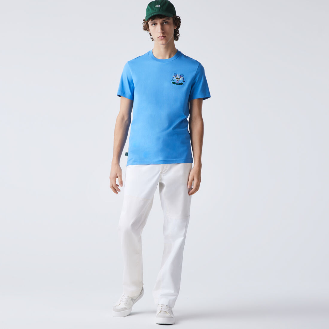 تيشيرت قطن بفتحة رقبة مستديرة وتطريز مضارب تنس للرجال