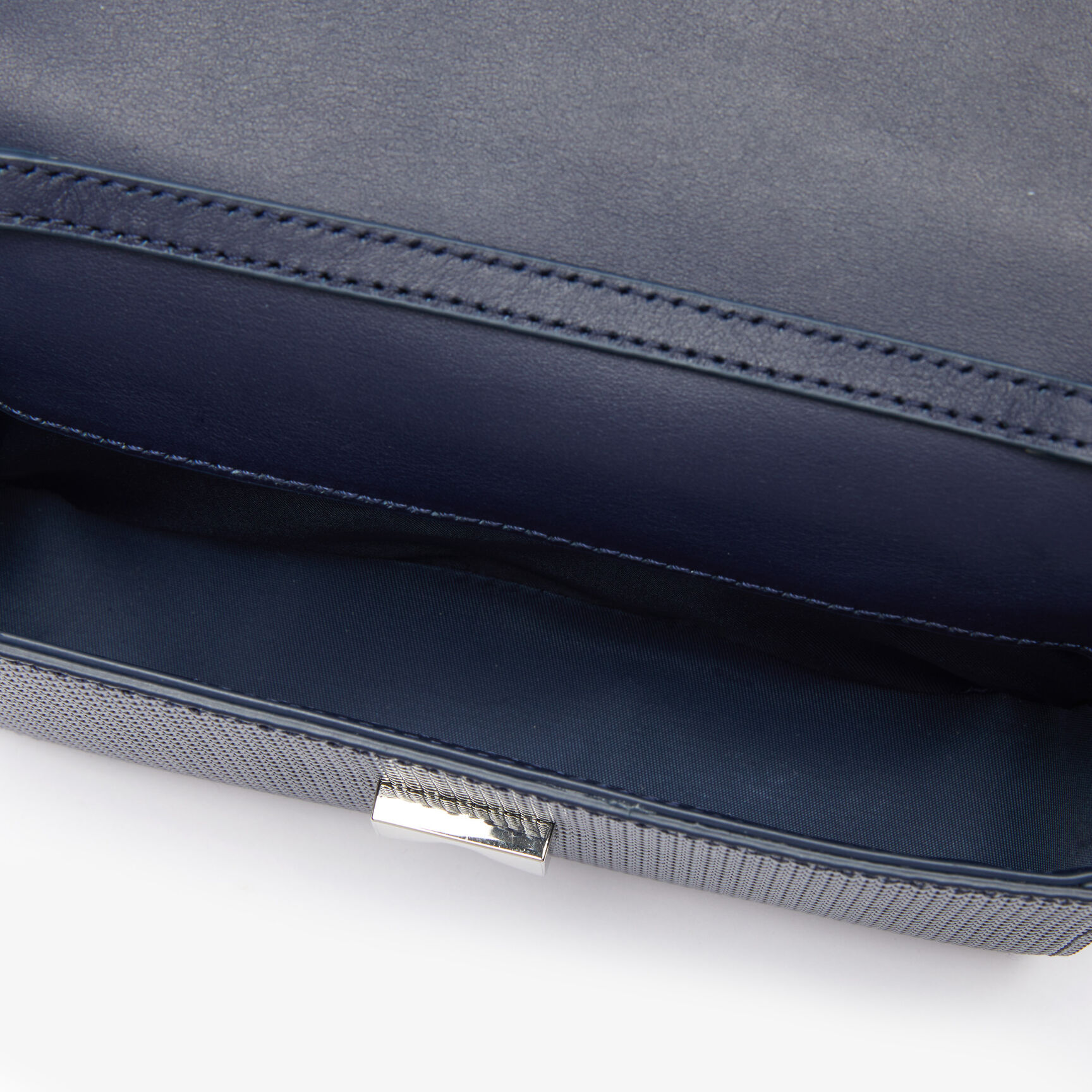 حقيبة خصر بحزام وقلاب من جلد البيكيه غير اللامع مجموعة Chantaco للنساء حقيبة خصر بحزام وقلاب من جلد البيكيه غير اللامع مجموعة Chantaco للنساء