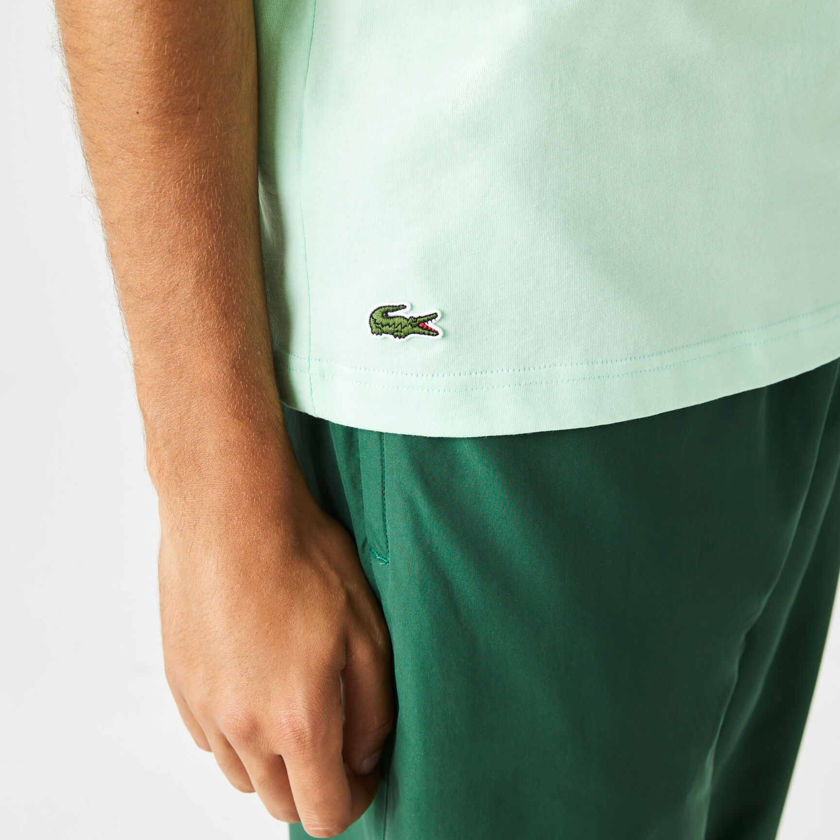 تيشيرت لاكوست بقصة عادية وشعار التمساح بحجم كبير للرجال‎