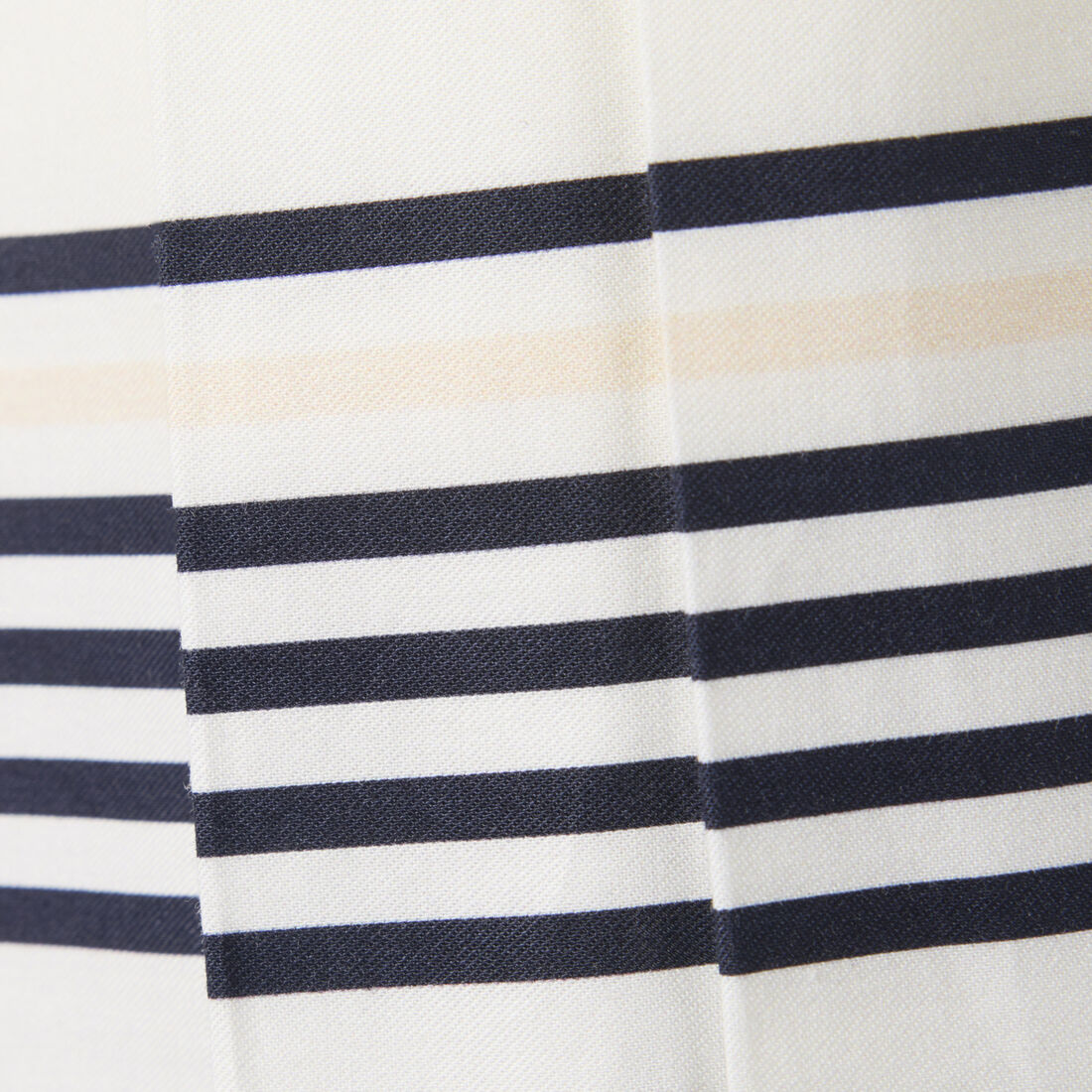 Men's Lacoste Slim Fit Cotton Shirt - JF8234-00-YXK