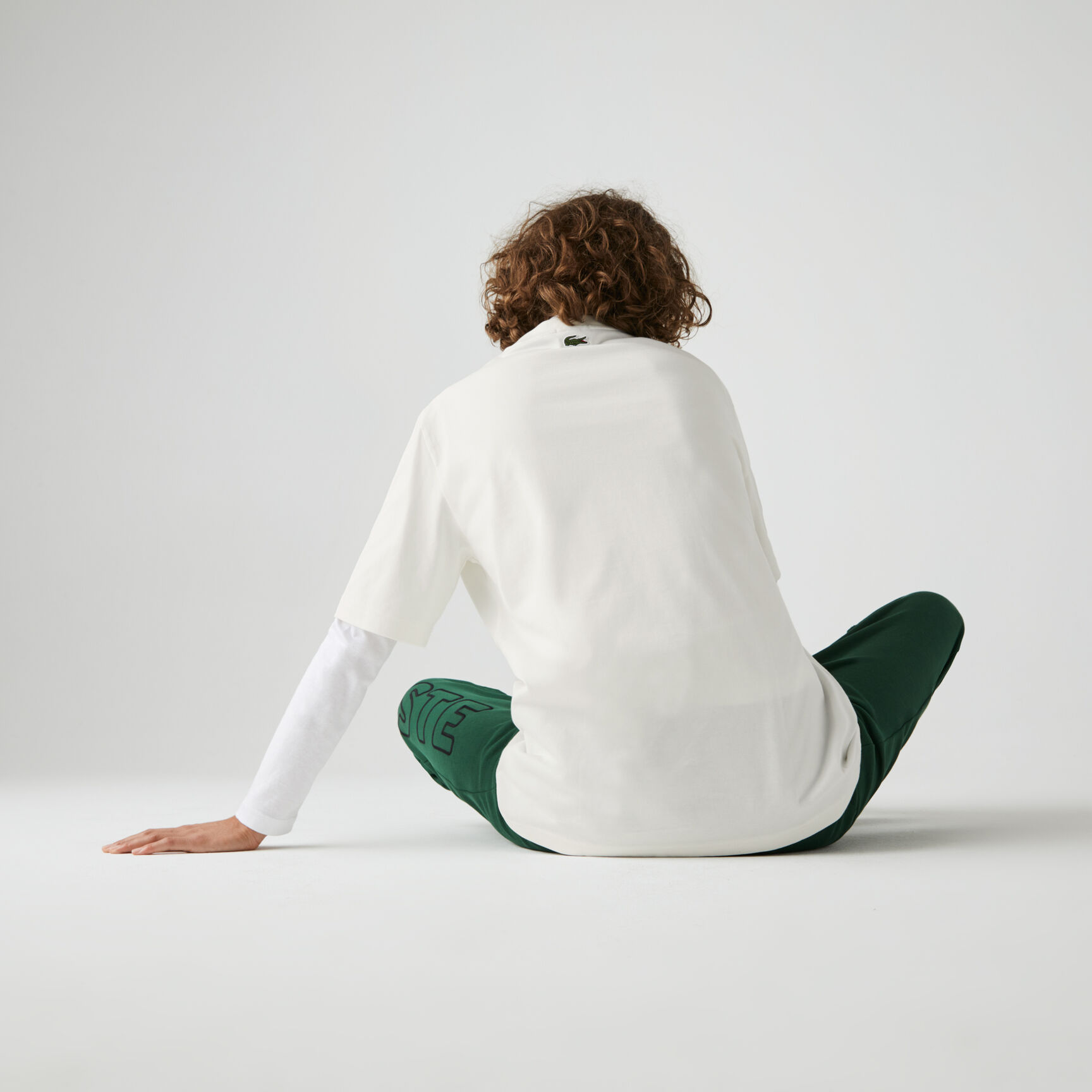 تي شيرت قطن مع طبعة وجه مميزة من مجموعة Lacoste LIVE للجنسين تي شيرت قطن مع طبعة وجه مميزة من مجموعة Lacoste LIVE للجنسين