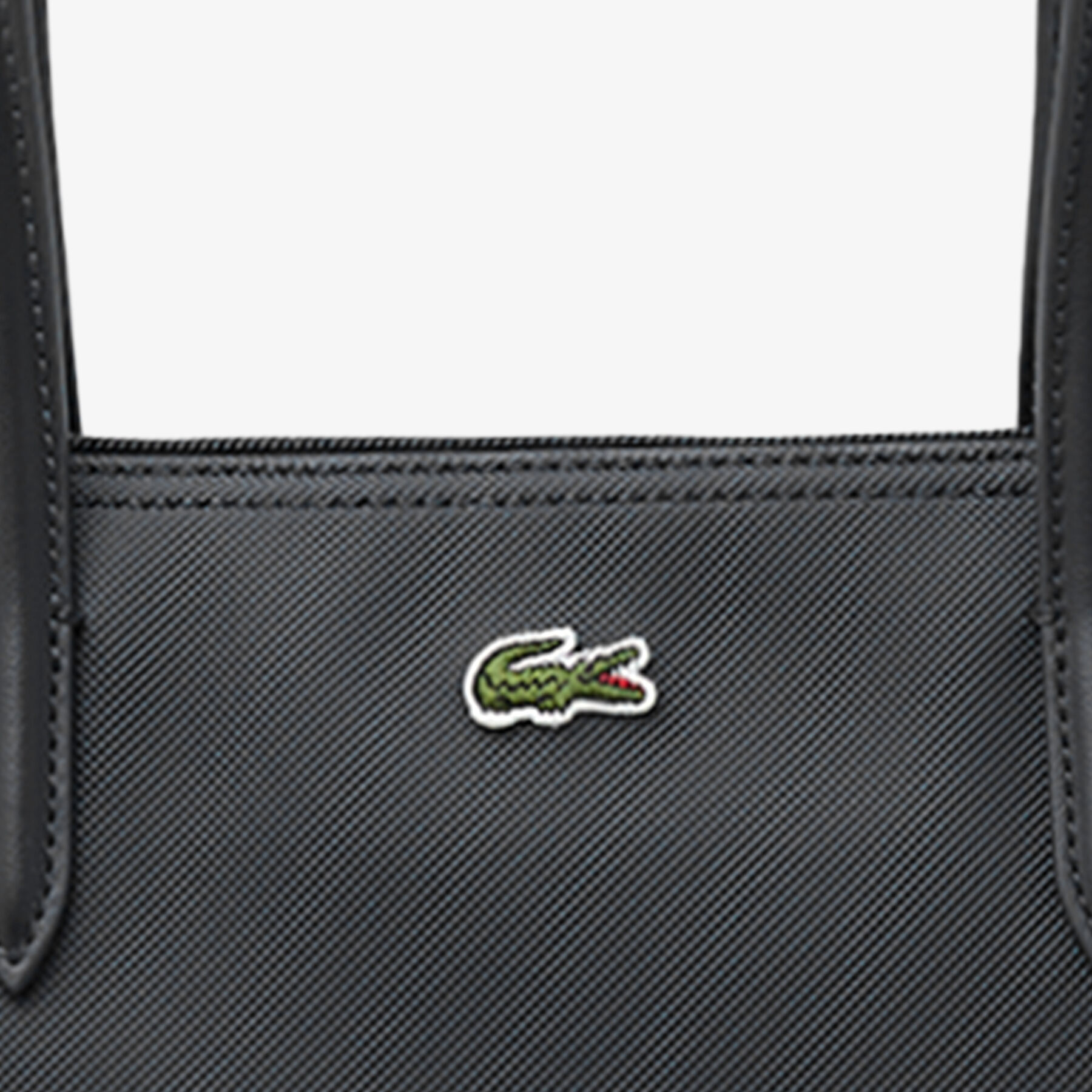 حقيبة يدي صغيرة من مجموعة L.12.12 كونسبت Small L.12.12 Concept Tote - NF2037PM-000