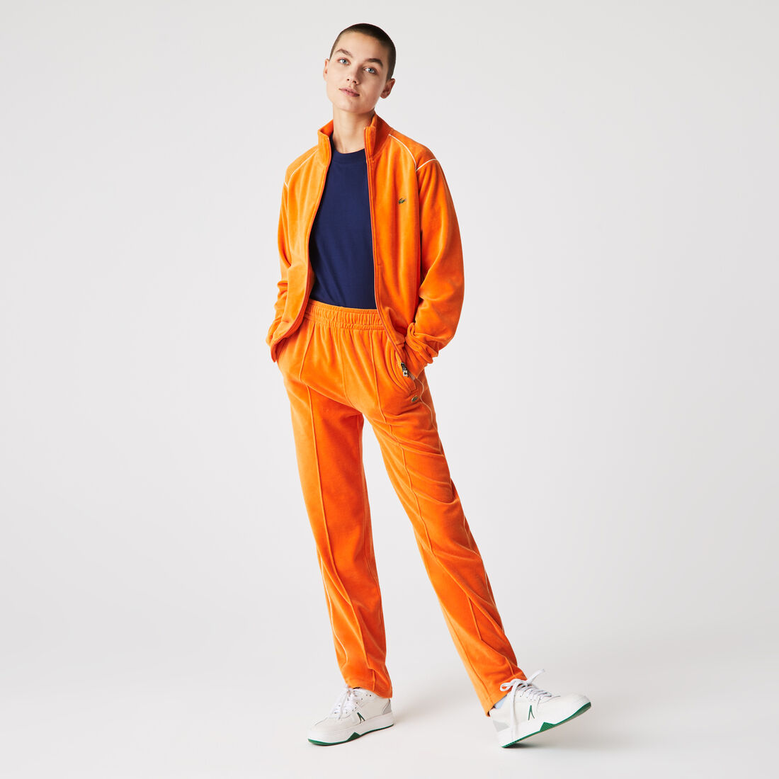 سويت شيرت من المخمل بسحاب للجنسين من مجموعة Lacoste L!VE سويت شيرت من المخمل بسحاب للجنسين من مجموعة Lacoste L!VE