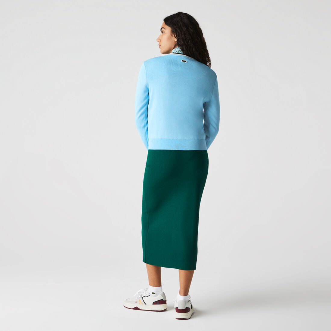 سترة نسائية قطنية بشارة رقبة مستديرة من مجموعة Lacoste L!VE سترة نسائية قطنية بشارة رقبة مستديرة من مجموعة Lacoste L!VE