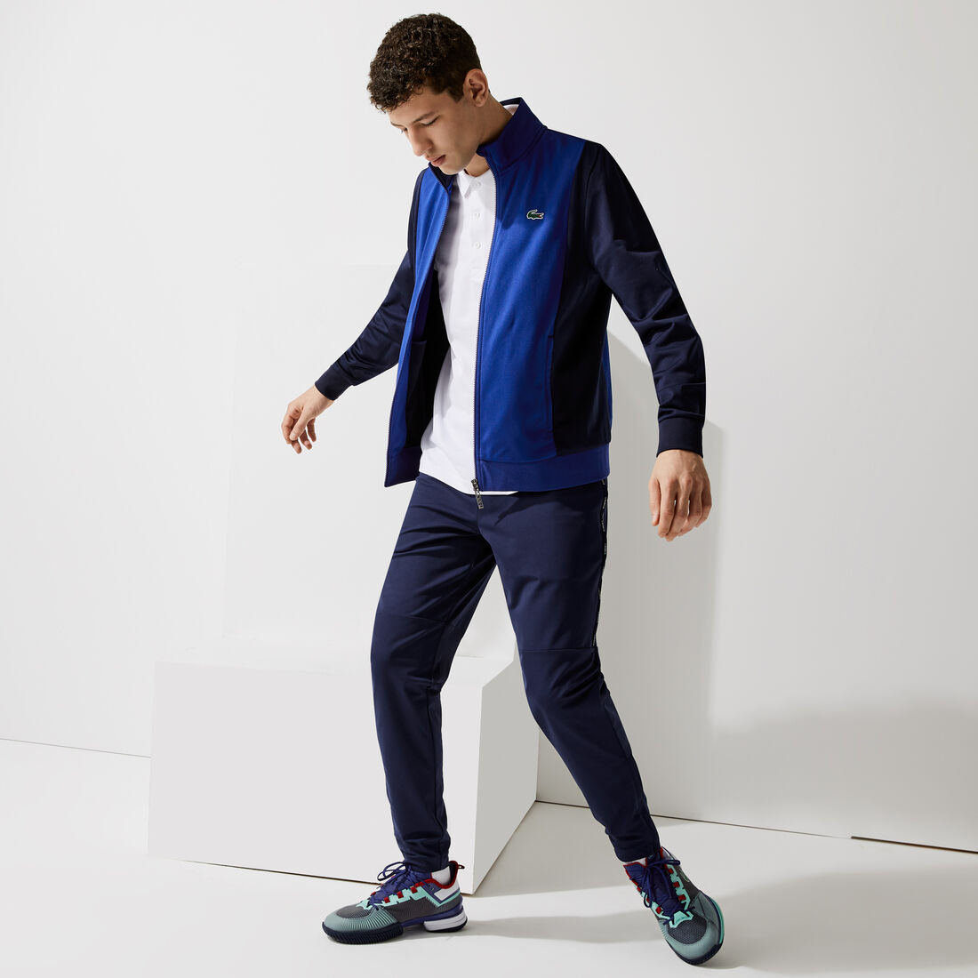 كنزة من مجموعة Lacoste SPORT ثنائية اللون مقاومة من بيكيه للرجال