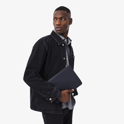 حقيبة كلاسيكية للرجال