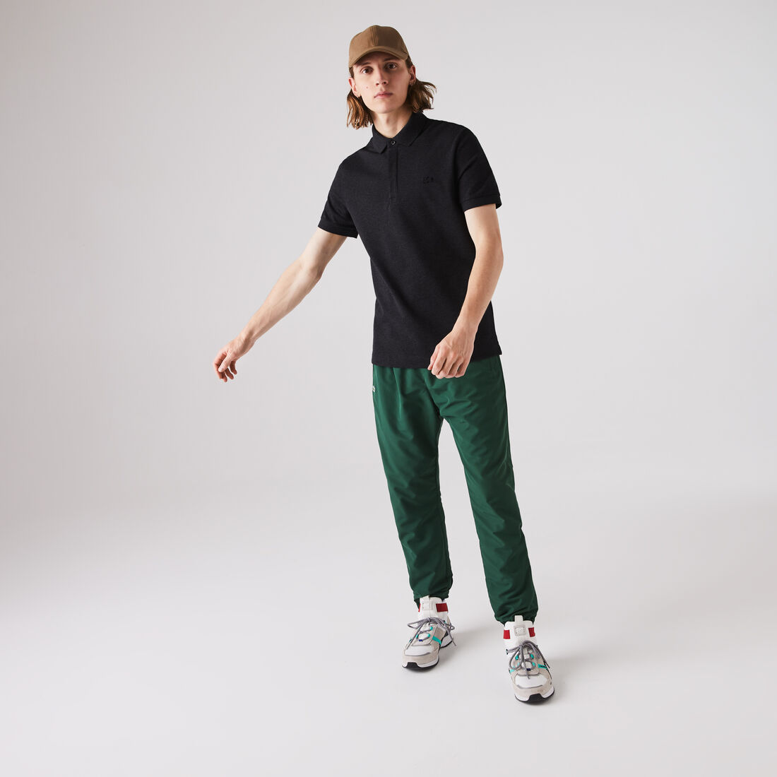 قميص بولو بيكيه باريسي بقصة عادية قميص بولو بيكيه باريسي بقصة عادية