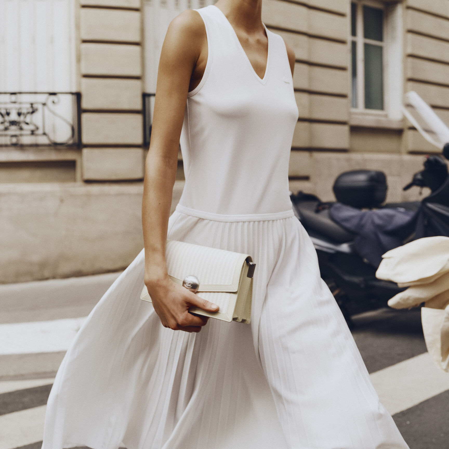 Long Sleeveless Pleated Dress - EF2432-00-70V