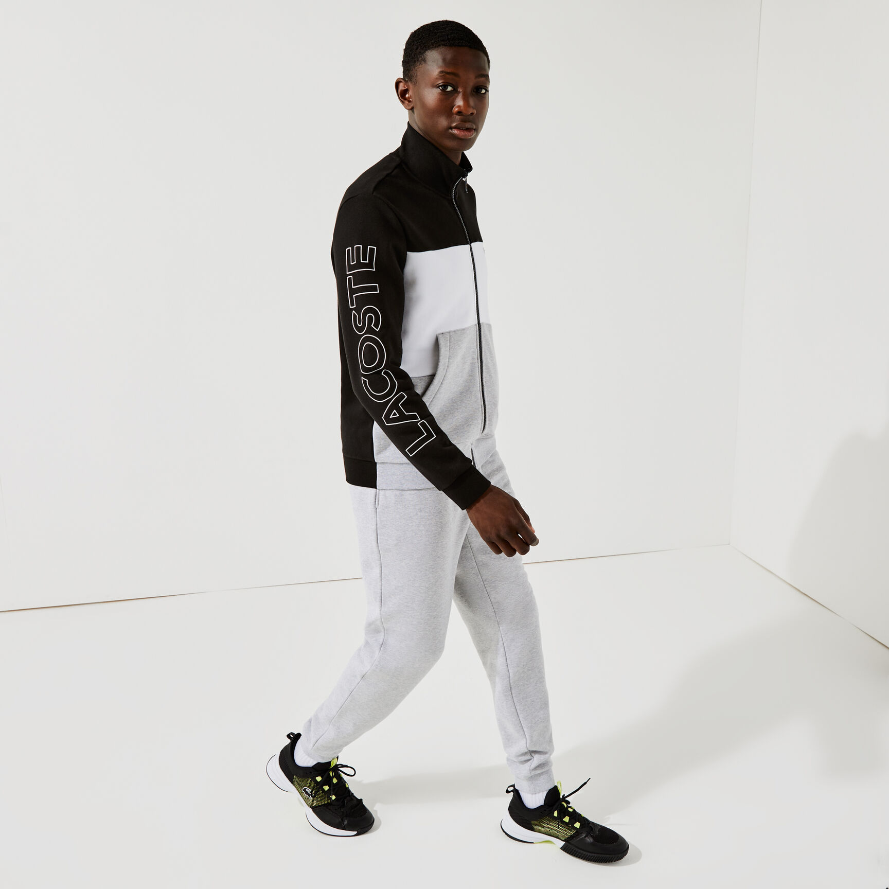 بذلة رياضية صوف بكتل لونية للرجال بذلة رياضية صوف بكتل لونية للرجال