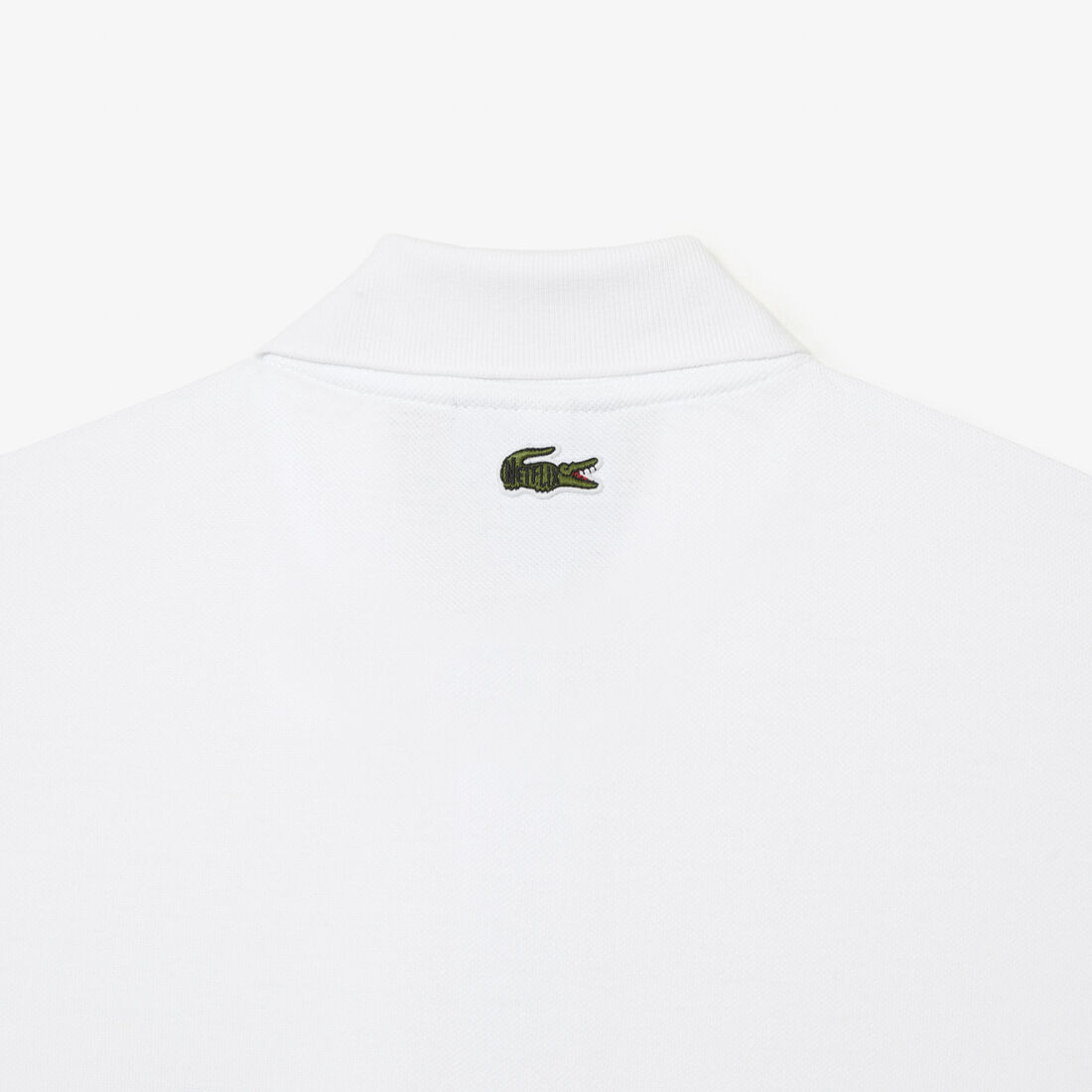 تيشيرت بولو قطن عضوي للرجال مجموعة Lacoste x Netflix تيشيرت بولو قطن عضوي للرجال مجموعة Lacoste x Netflix
