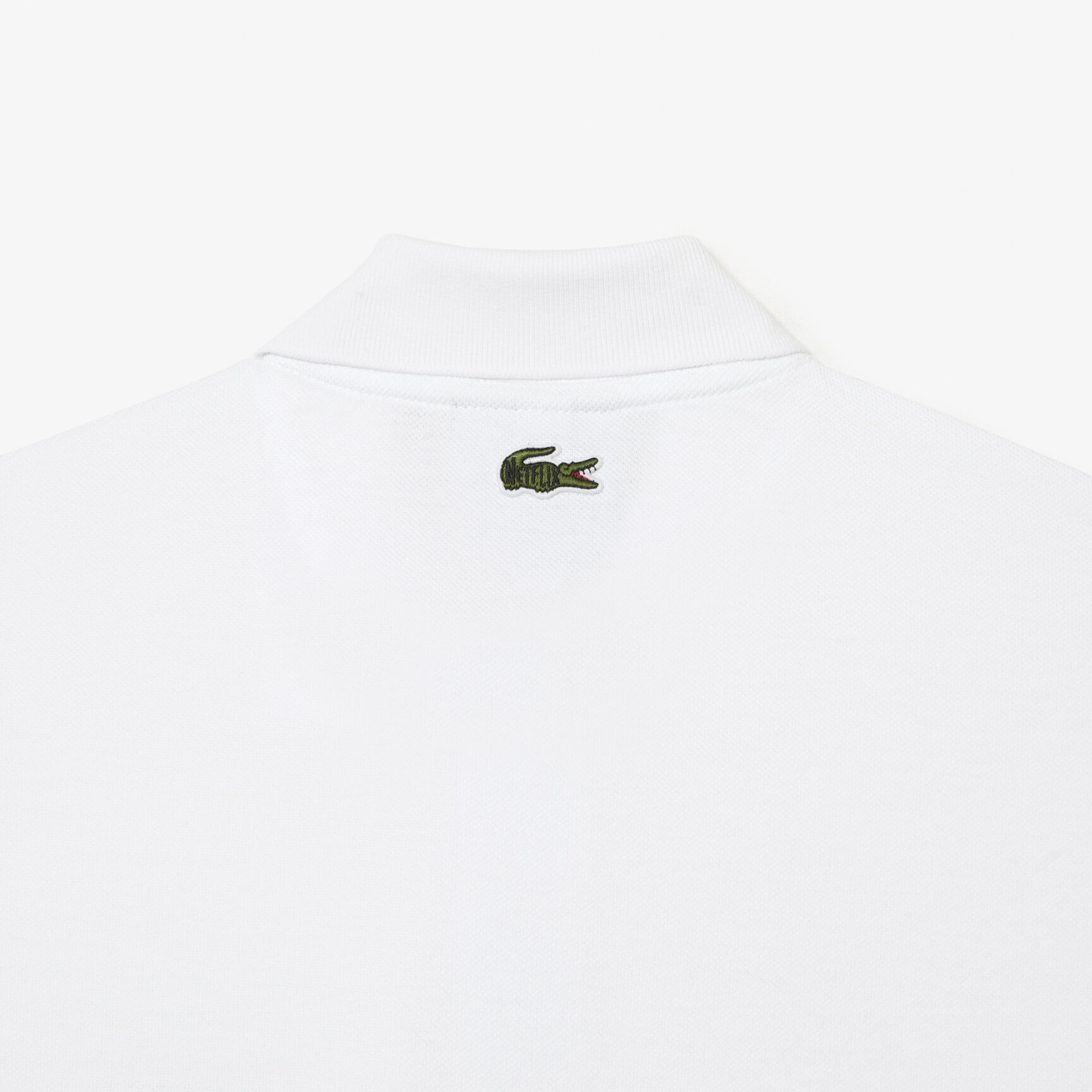 تيشيرت بولو قطن عضوي للرجال مجموعة Lacoste x Netflix تيشيرت بولو قطن عضوي للرجال مجموعة Lacoste x Netflix