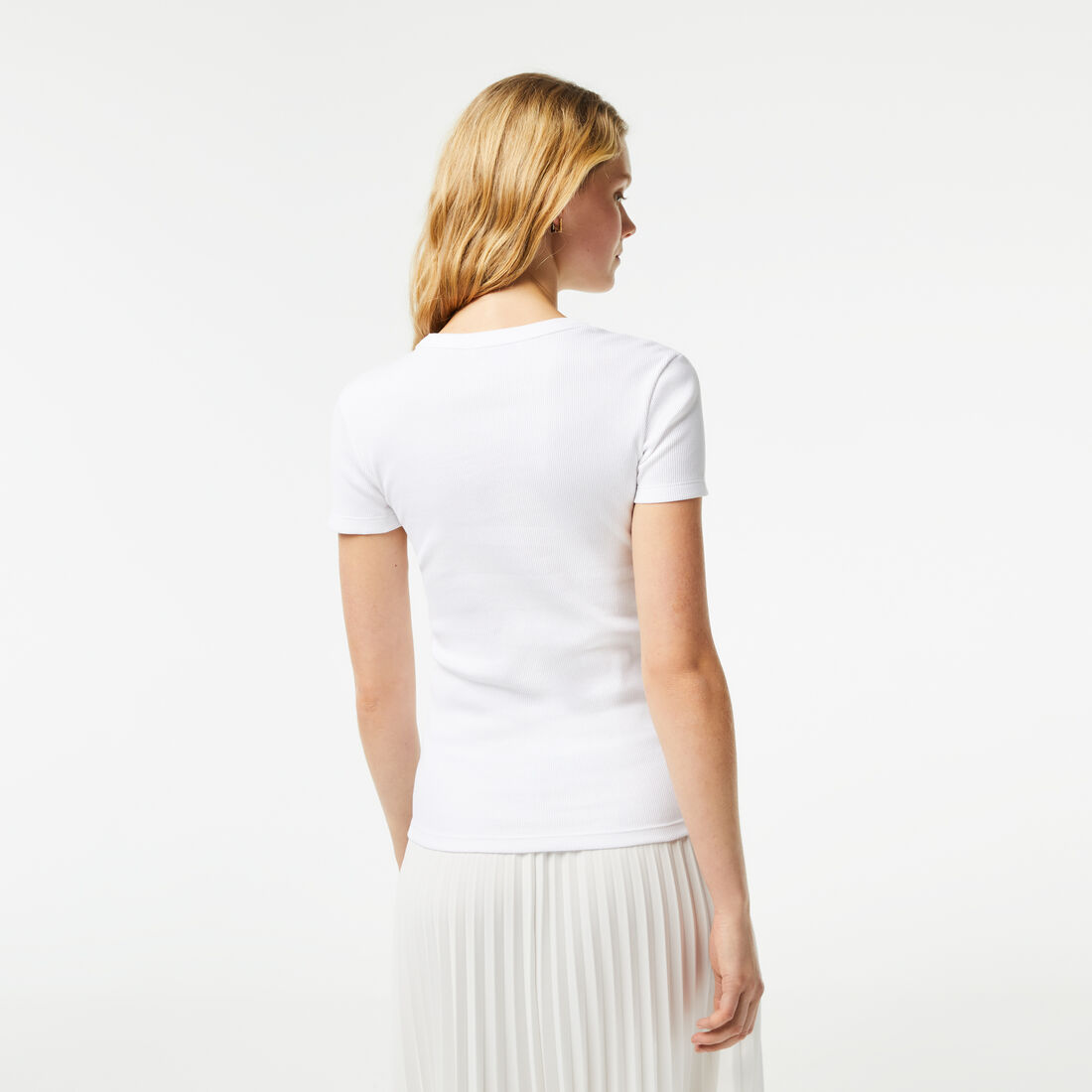 Women's Lacoste Slim Fit Organic Cotton V-neck T-shirt Women's Lacoste Slim Fit Organic Cotton V-neck T-shirt