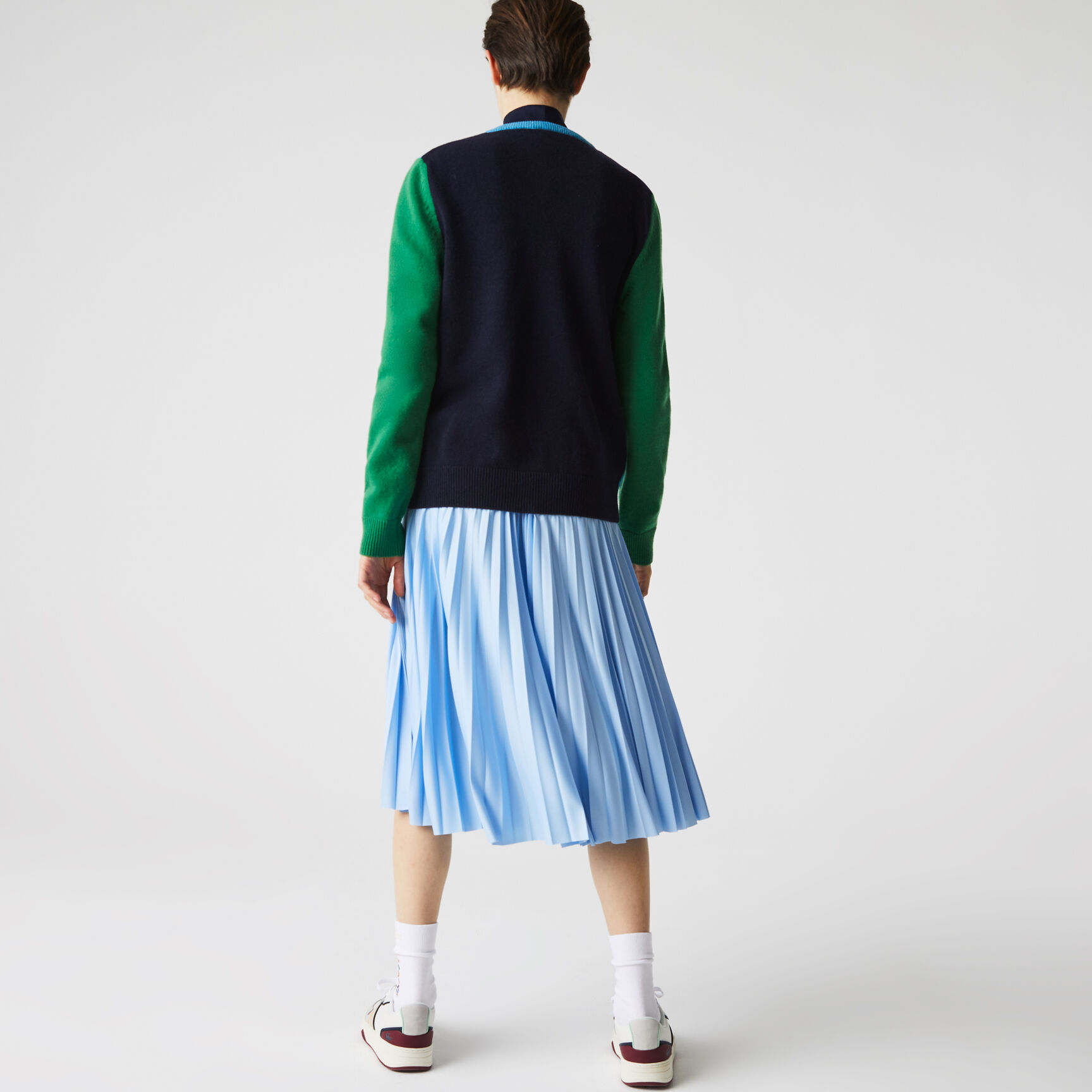 Women’s Crew Neck Crocodiles Badge Colorblock Wool Sweater Women’s Crew Neck Crocodiles Badge Colorblock Wool Sweater