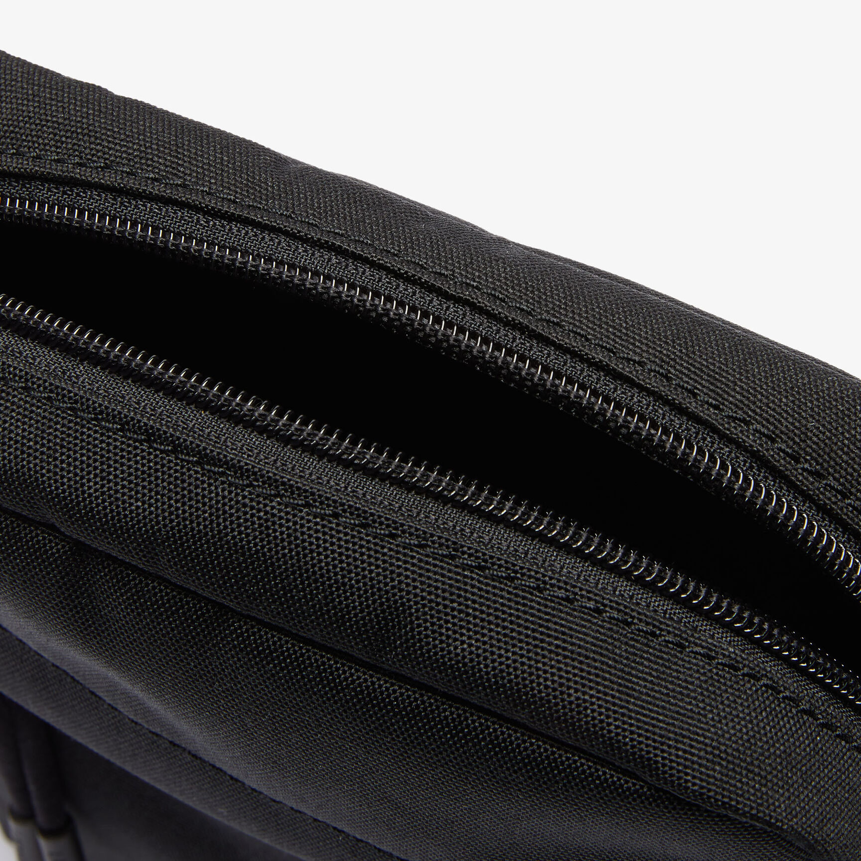 حقيبة رأسية لجميع الأغراض من الكانفا مجموعة Neocroc للرجال حقيبة رأسية لجميع الأغراض من الكانفا مجموعة Neocroc للرجال