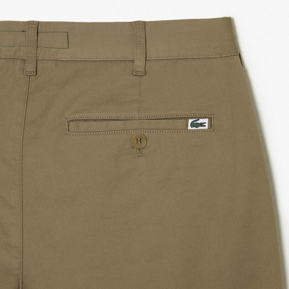 جاكيت لاكوست بنمط فيست مبطن مقاوم للماء للرجال Men's Slim Fit Stretch Cotton Bermuda Shorts - FH2647-00-CB8