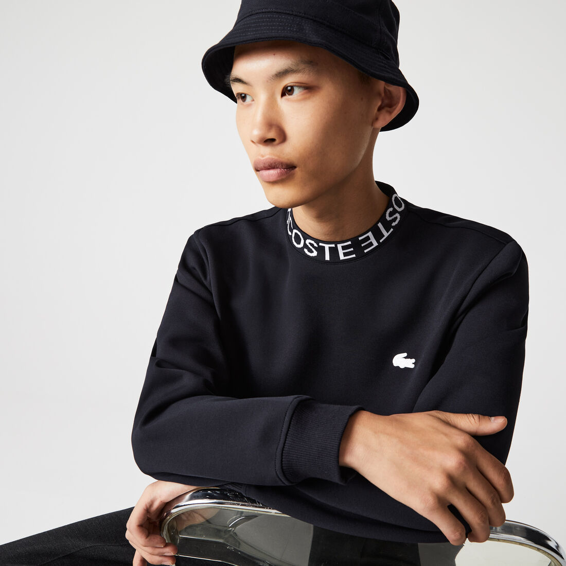 Men&rsquo;s Lacoste Lettered Crew Neck Cotton Blend Sweatshirt