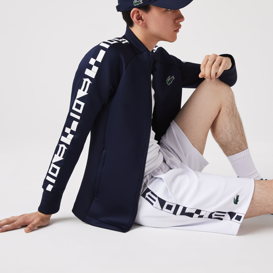 شورت تنس بطبعة بلون مغاير للرجال مجموعة Lacoste SPORT