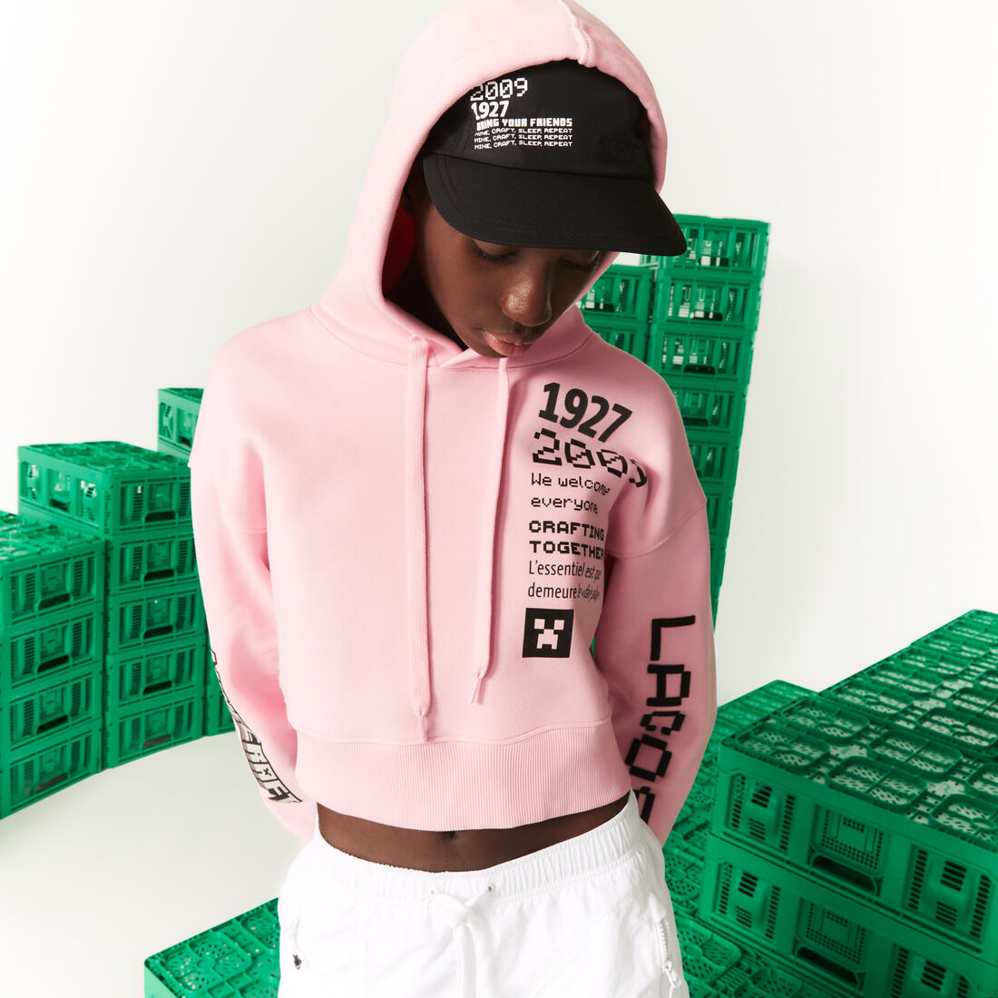 هودي صوف بقصة فضفاضة للنساء مجموعة Lacoste L!VE × Minecraft هودي صوف بقصة فضفاضة للنساء مجموعة Lacoste L!VE × Minecraft