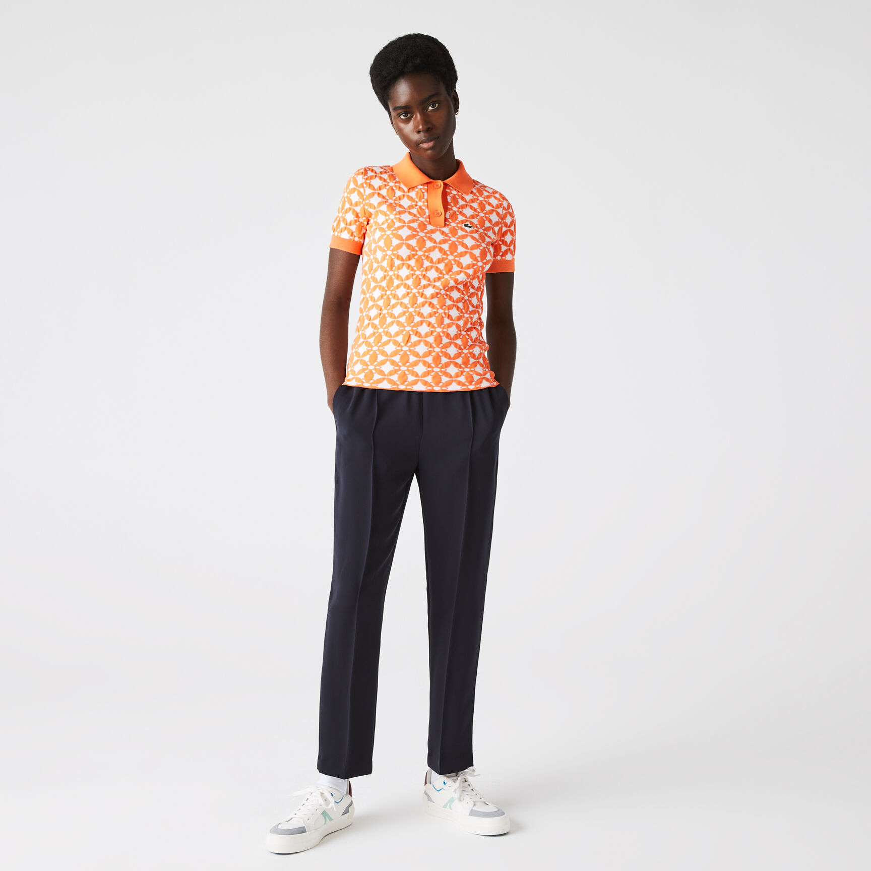 تيشيرت بولو جاكار بقصة كلاسيكية ضيقة للنساء مجموعة Lacoste L!VE تيشيرت بولو جاكار بقصة كلاسيكية ضيقة للنساء مجموعة Lacoste L!VE