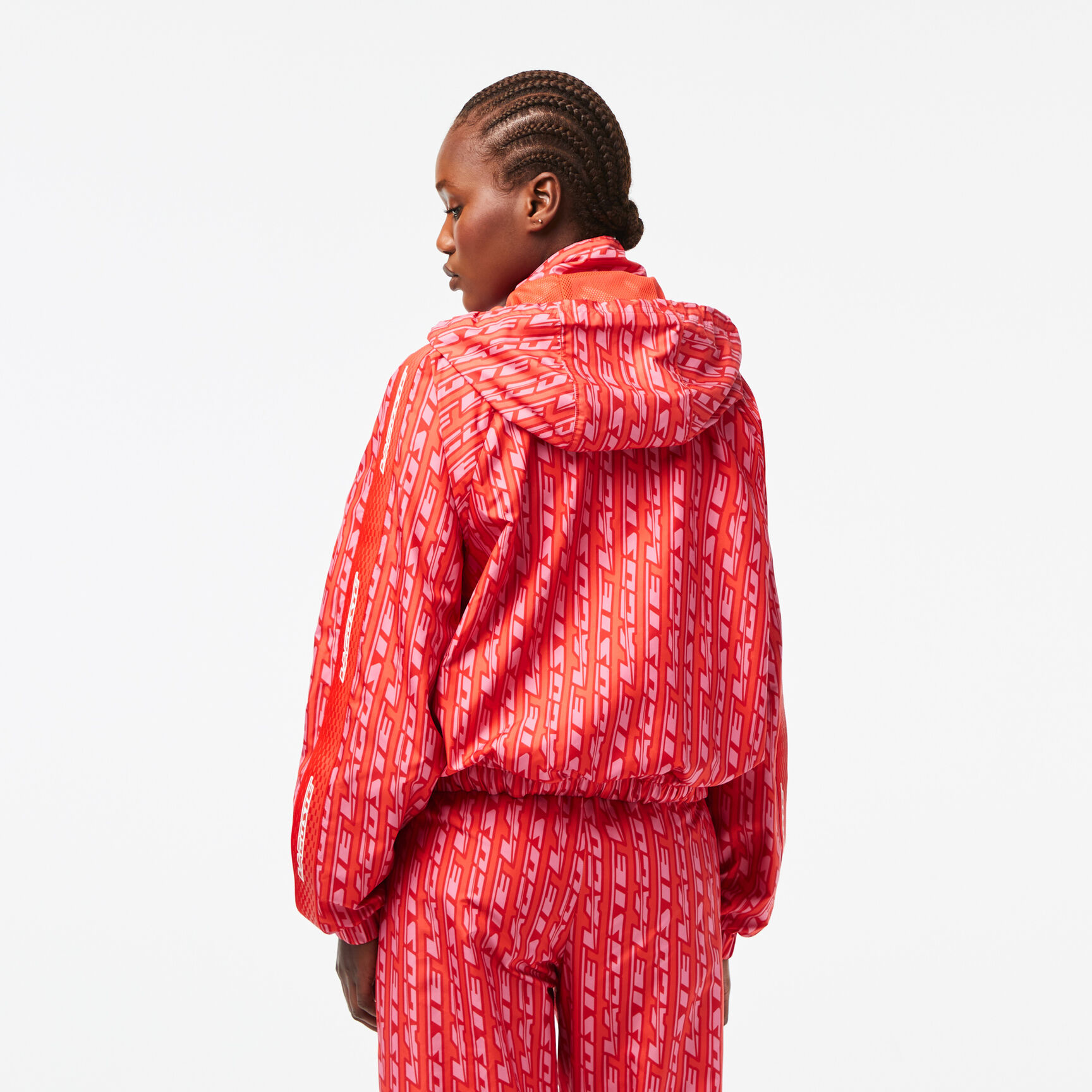 جاكيت رياضي لاكوست بقصة فضفاضة وغطاء للرأس للنساء