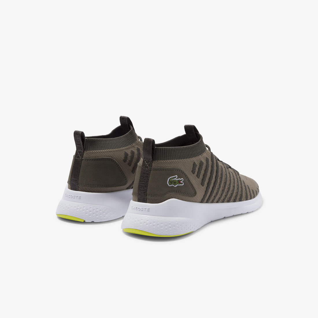 حذاء رياضي من القماش والجلد المدبوغ من مجموعة LT Fit-Flex ذات الألوان الجريئة للرجال حذاء رياضي من القماش والجلد المدبوغ من مجموعة LT Fit-Flex ذات الألوان الجريئة للرجال