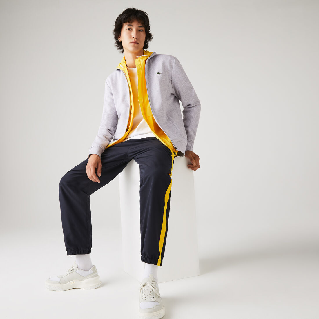 سويت شيرت من مزيج القطن الصوفي بسحاب مجموعة Lacoste SPORT للرجال سويت شيرت من مزيج القطن الصوفي بسحاب مجموعة Lacoste SPORT للرجال