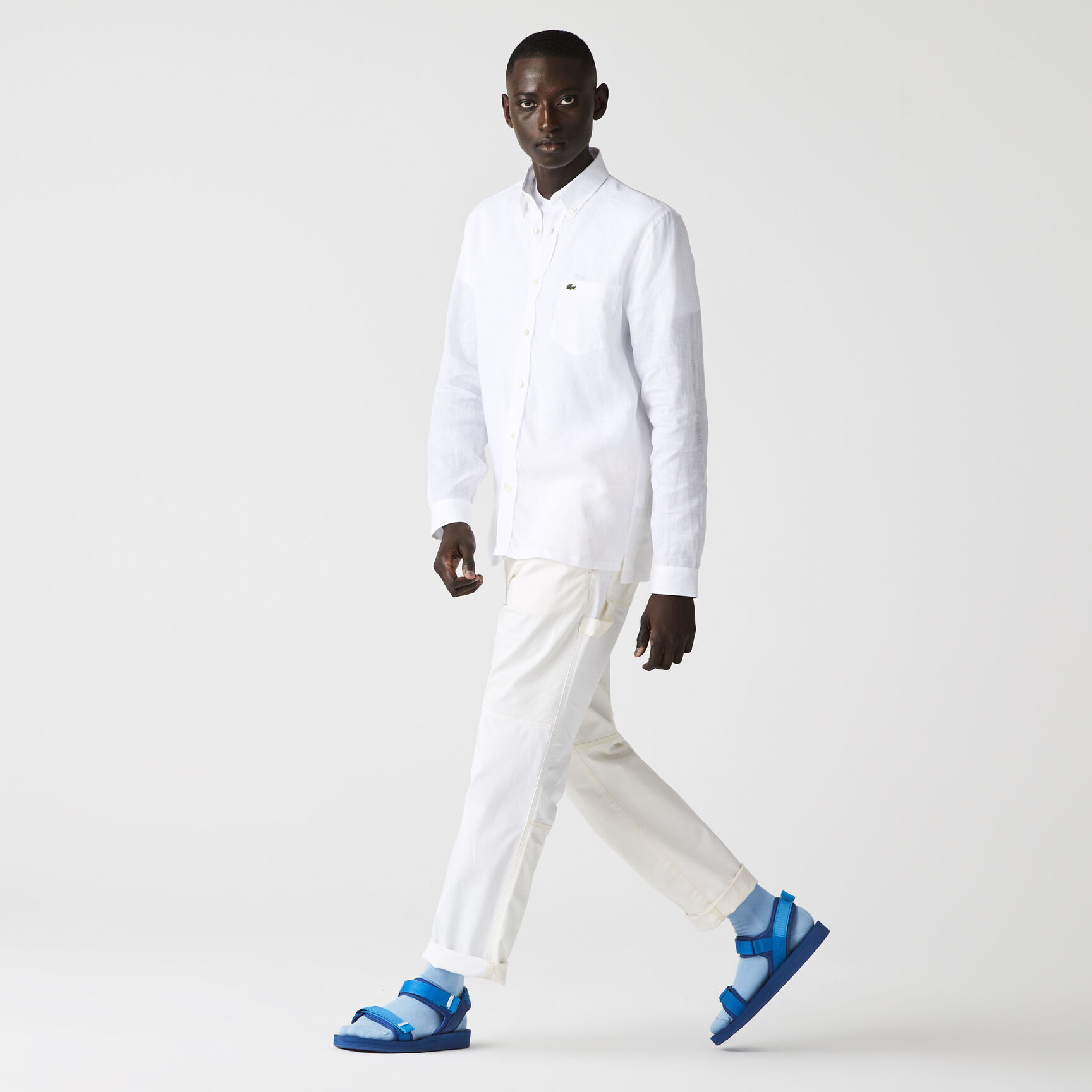 قميص كتان بقصة عادية للرجال قميص كتان بقصة عادية للرجال