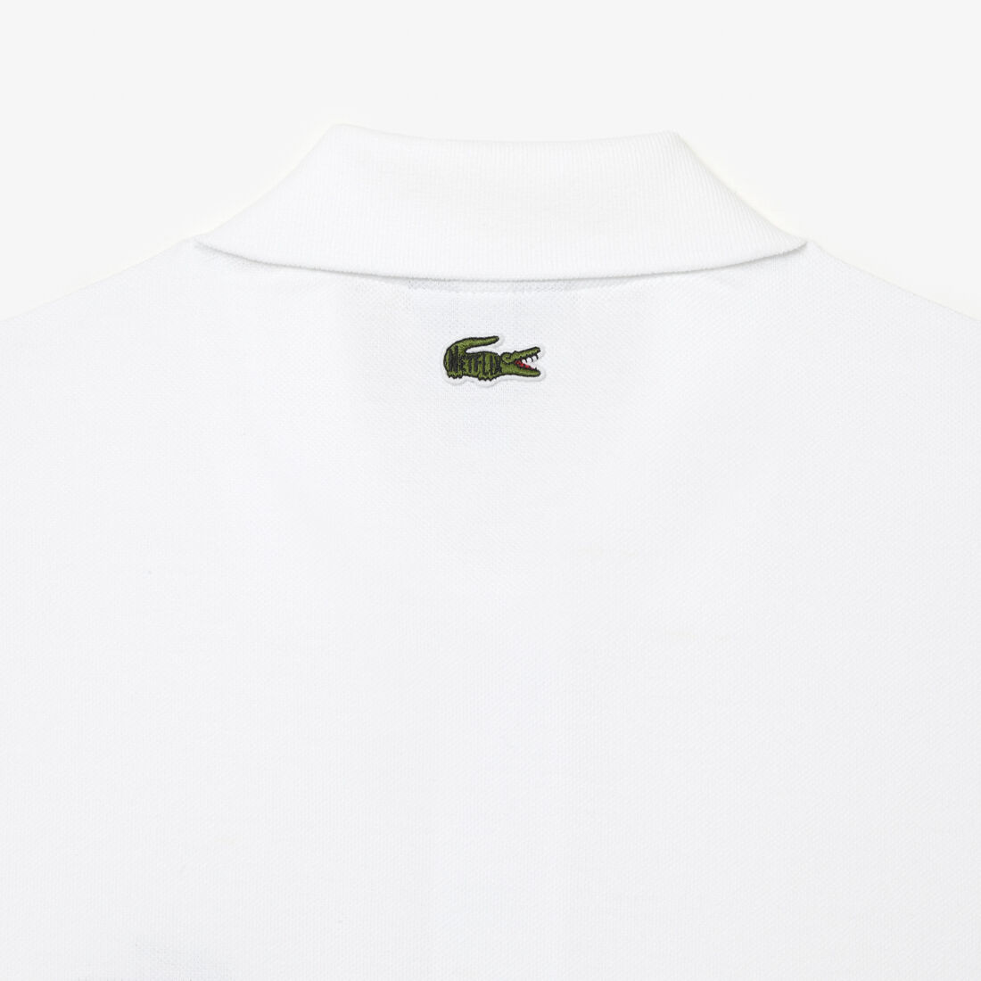 تيشيرت بولو قطن عضوي للرجال مجموعة Lacoste x Netflix تيشيرت بولو قطن عضوي للرجال مجموعة Lacoste x Netflix