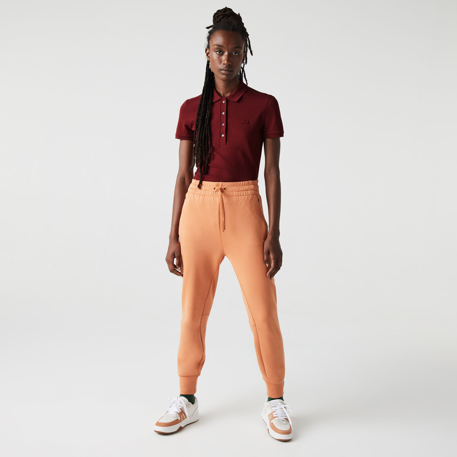 تيشيرت بولو L.12.D بقصة ضيقة من قماش بيتي بيكيه المطاطي