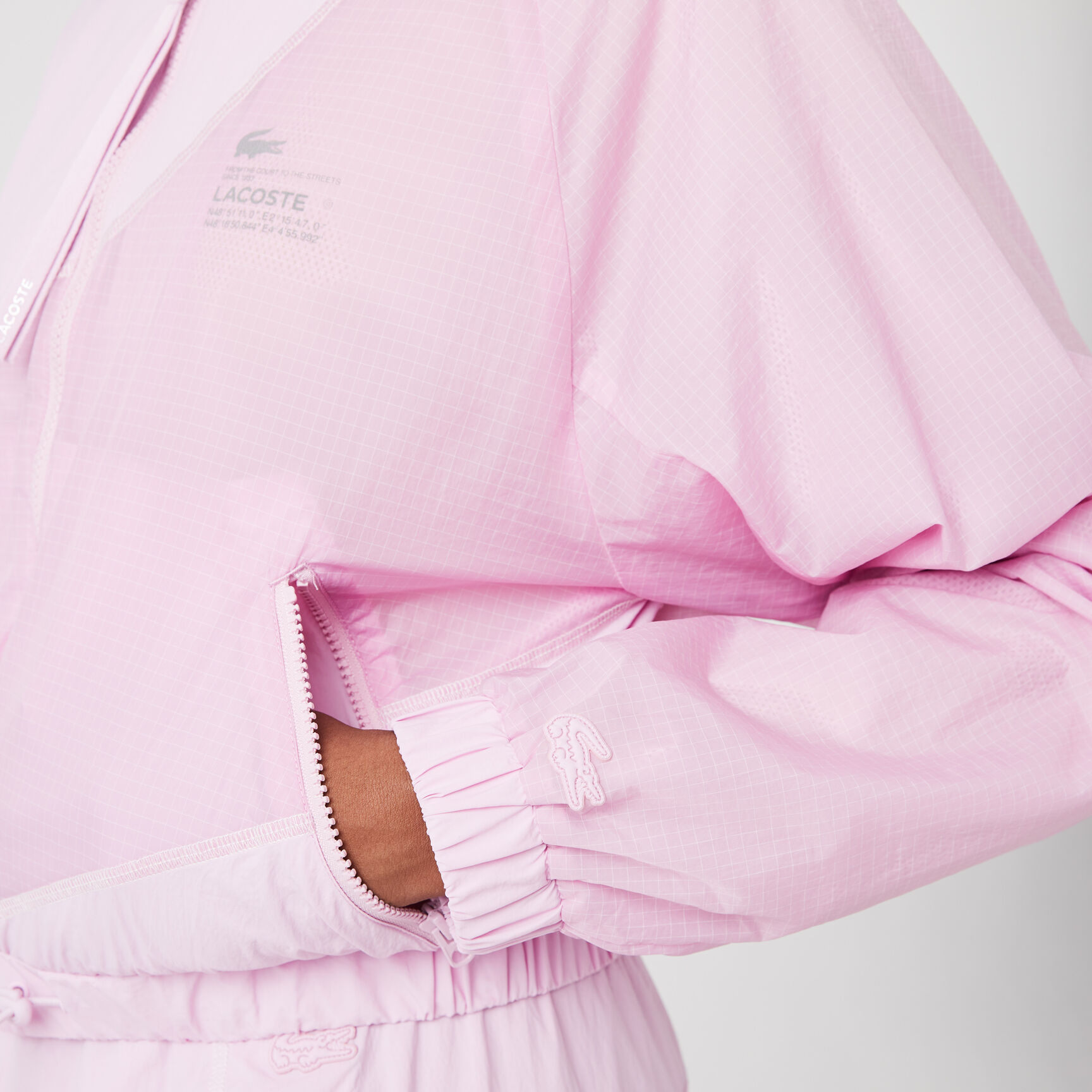 Women's Lacoste Mesh Lined Nylon Jacket Women's Lacoste Mesh Lined Nylon Jacket