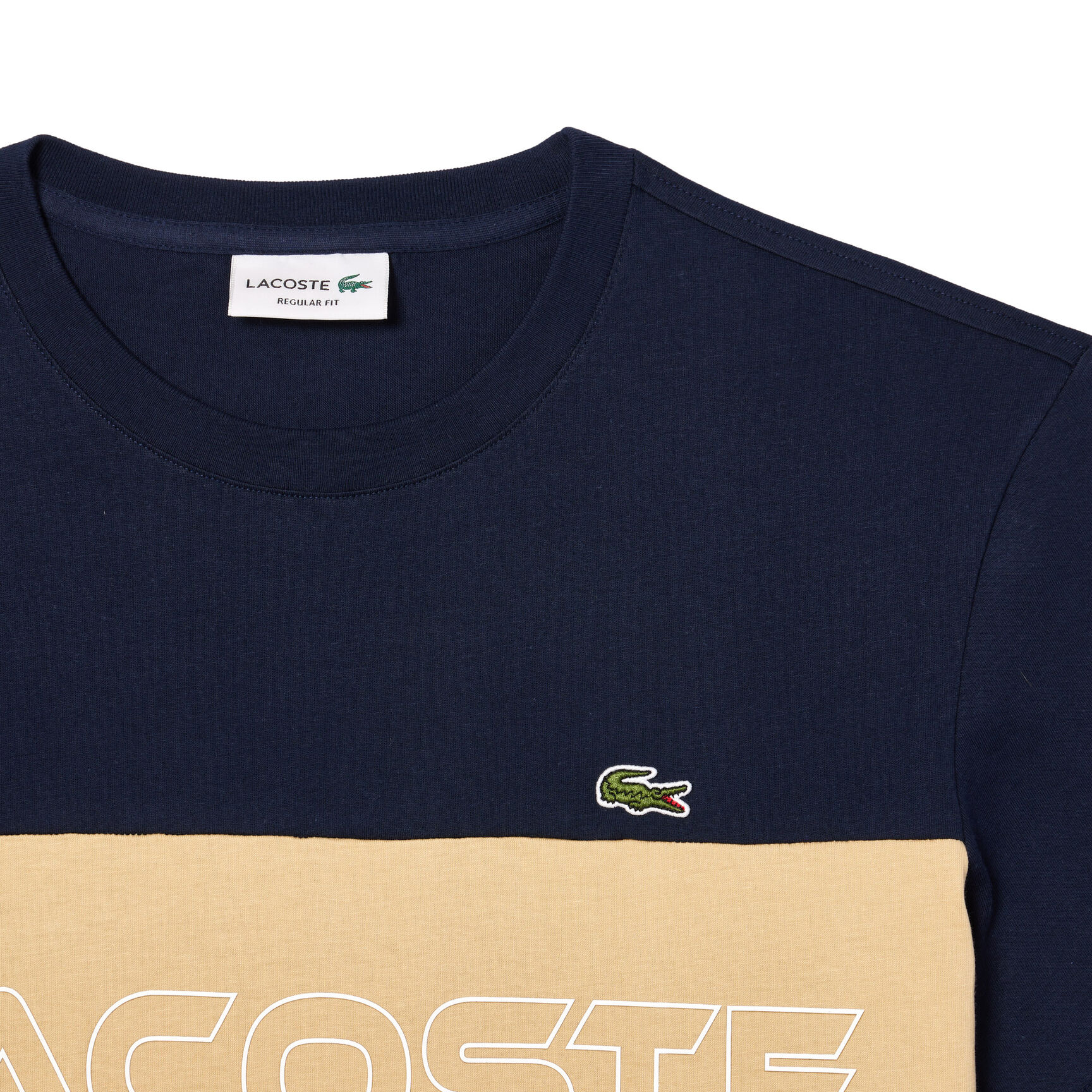 تي شيرت لاكوست ذو قصة عادية ومطبوع بألوان مترابطة Lacoste Regular Fit Printed Colourblock T-shirt - TH1712-00-IP7