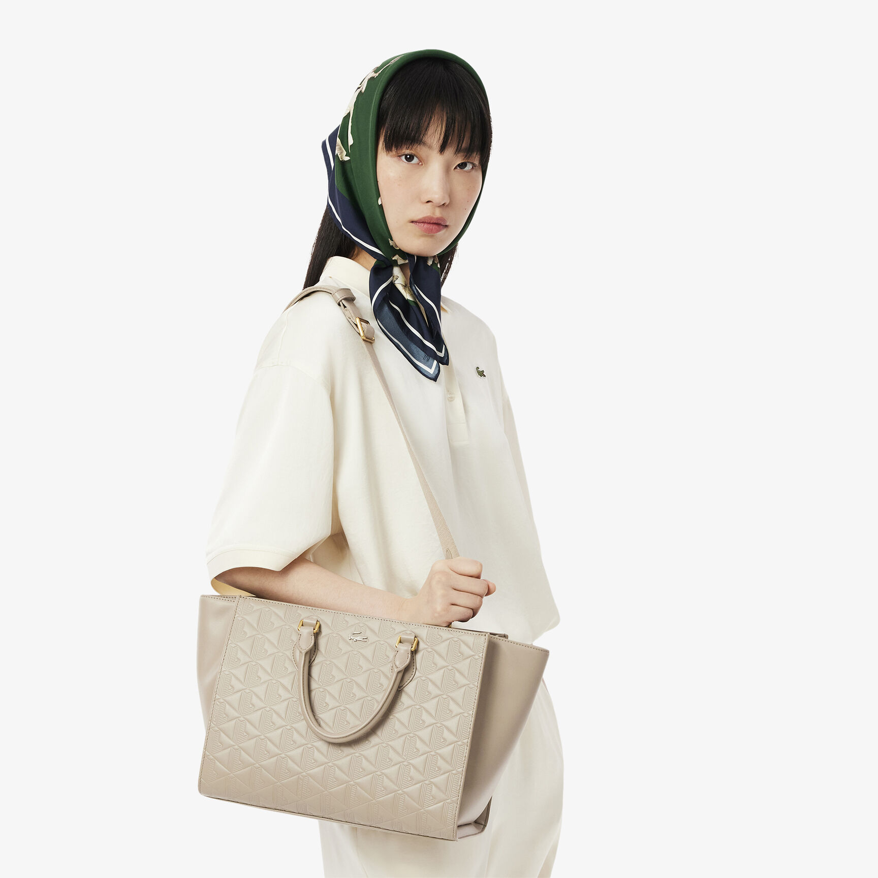 حقيبة ماهيكي مونوغرام كبيرة Large Maheki Monogram Tote - NF4878MH-Q47