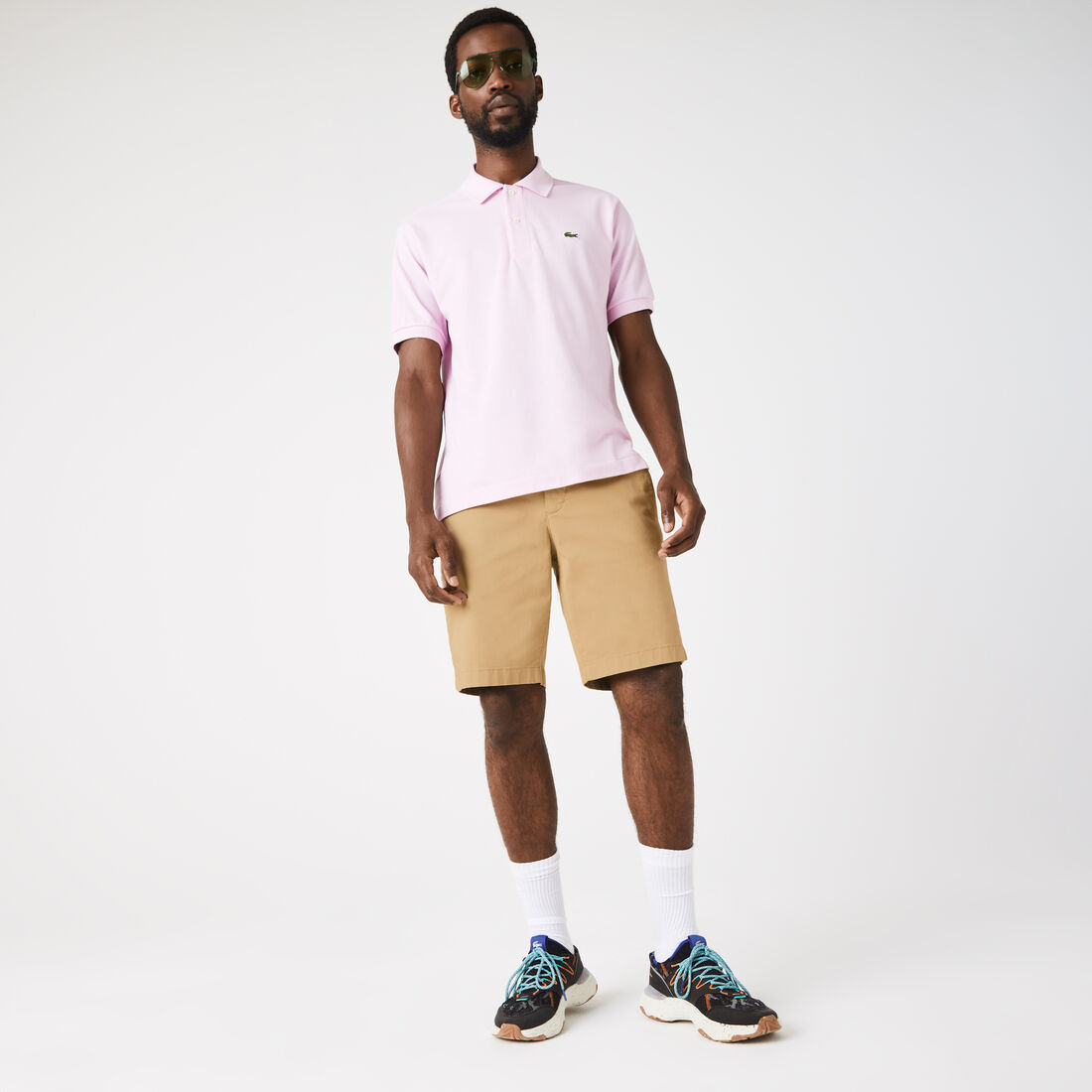 جاكيت لاكوست بنمط فيست مبطن مقاوم للماء للرجال Men's Slim Fit Stretch Cotton Bermuda Shorts - FH2647-00-02S