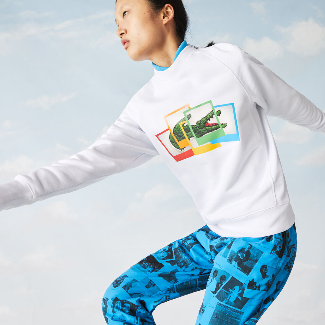 سويت شيرت للجنسين قصة فضفاضة من مجموعة Lacoste LIVE و Polaroid سويت شيرت للجنسين قصة فضفاضة من مجموعة Lacoste LIVE و Polaroid