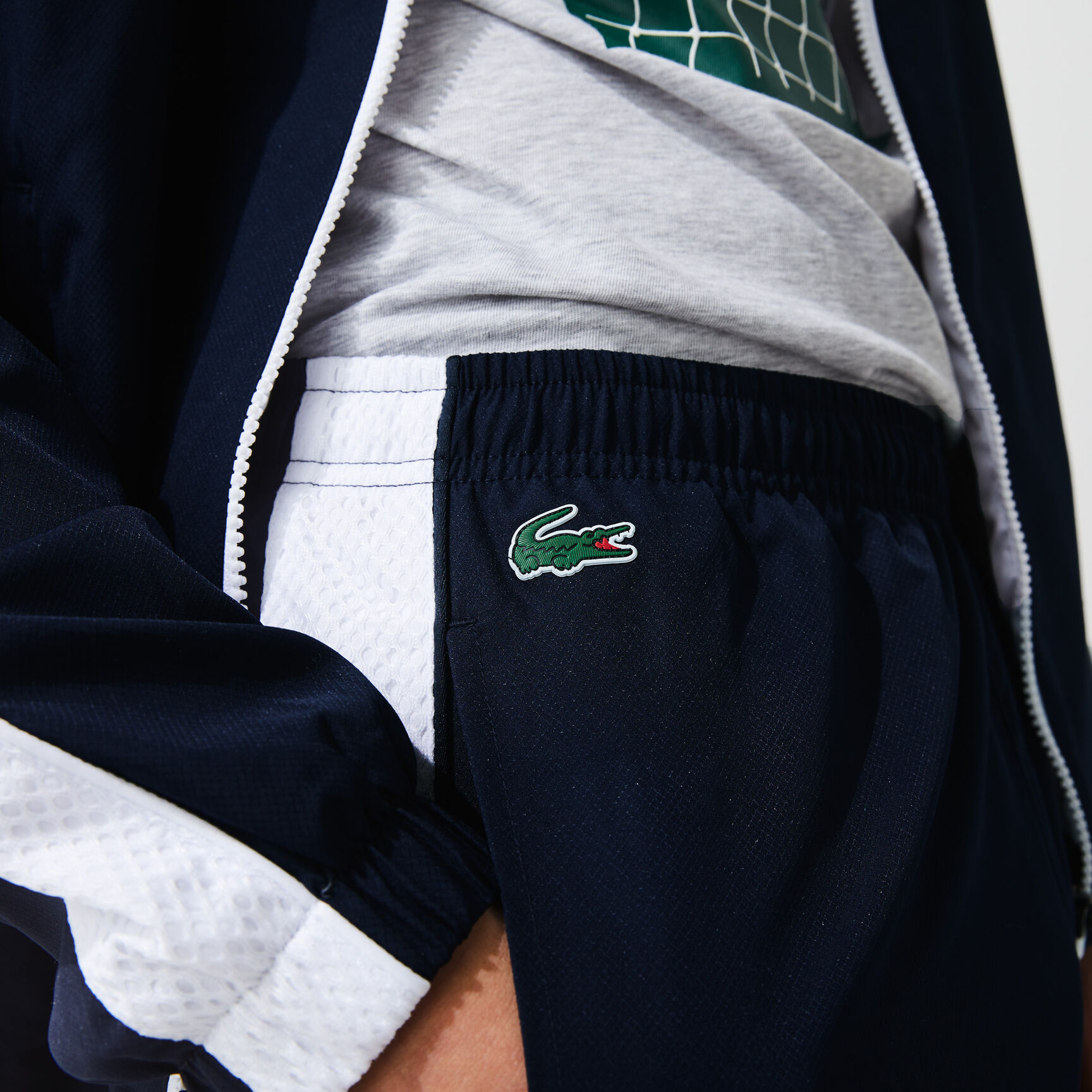 بذلة رياضية للتنس برقبة عالية مجموعة Lacoste SPORT للرجال بذلة رياضية للتنس برقبة عالية مجموعة Lacoste SPORT للرجال